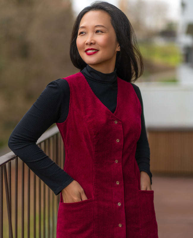 Itch to Stitch Elmstead Pinafore