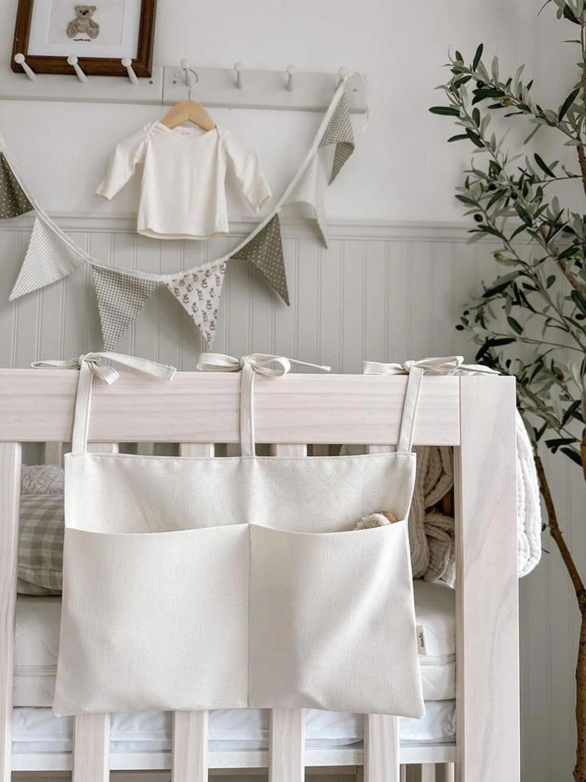 Me & Kiddo Patterns Eva Bed Pocket PDF