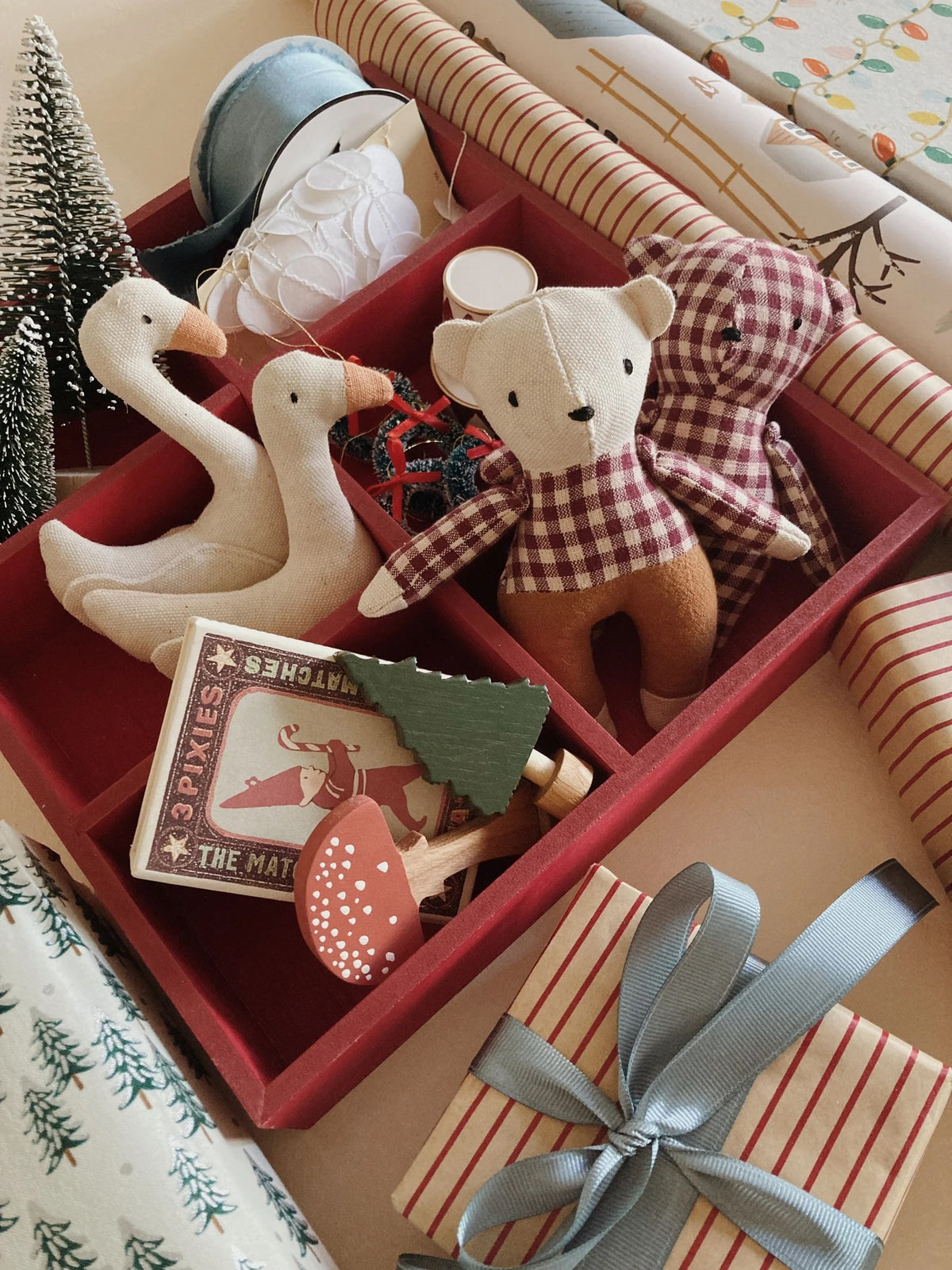Me & Kiddo Patterns Gavin Goose and Gaia Swan PDF