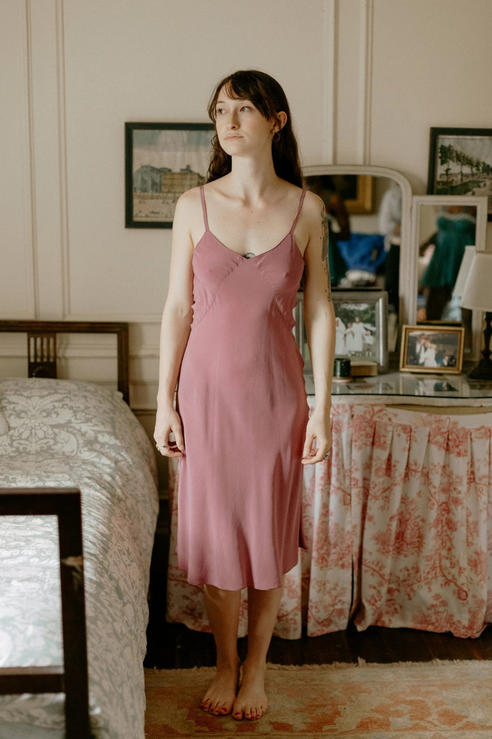Folkwear 219 Intimacies – The Fold Line
