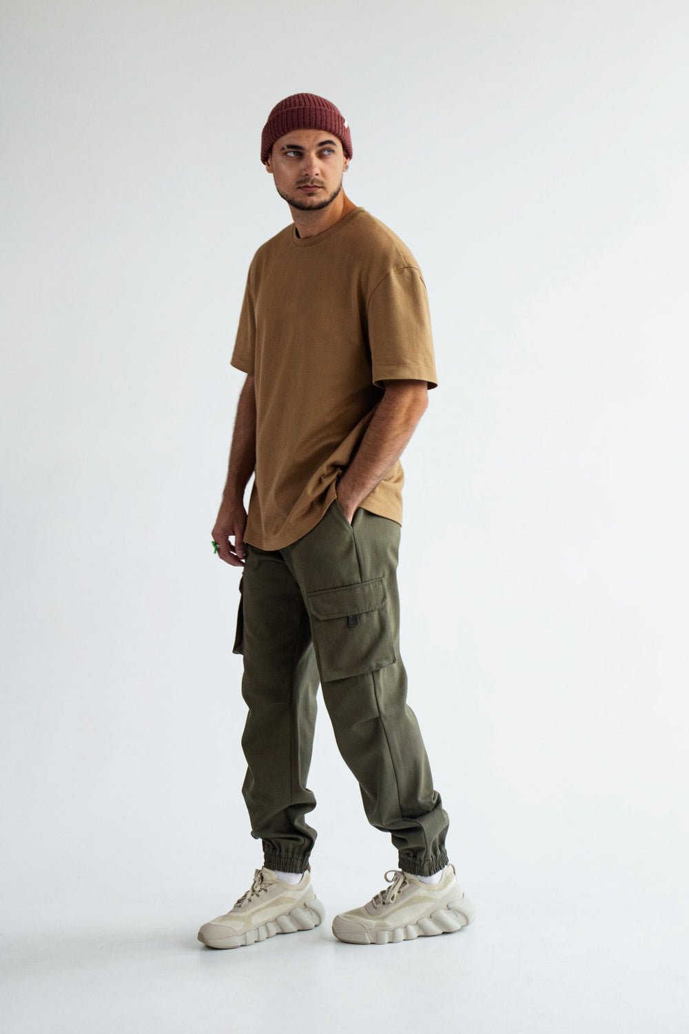 Vikisews Men's James Pants PDF