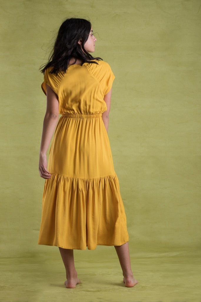 THEREDTHREAD / ザレッドスレッド】G tech jersey blouse dress