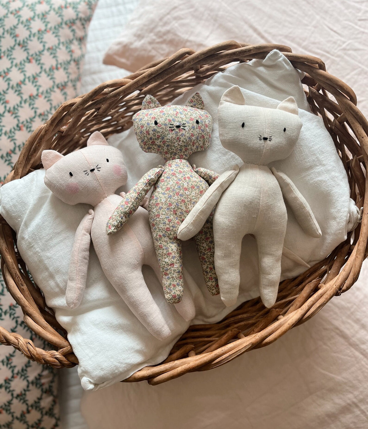 Me & Kiddo Patterns Klara Kitten PDF