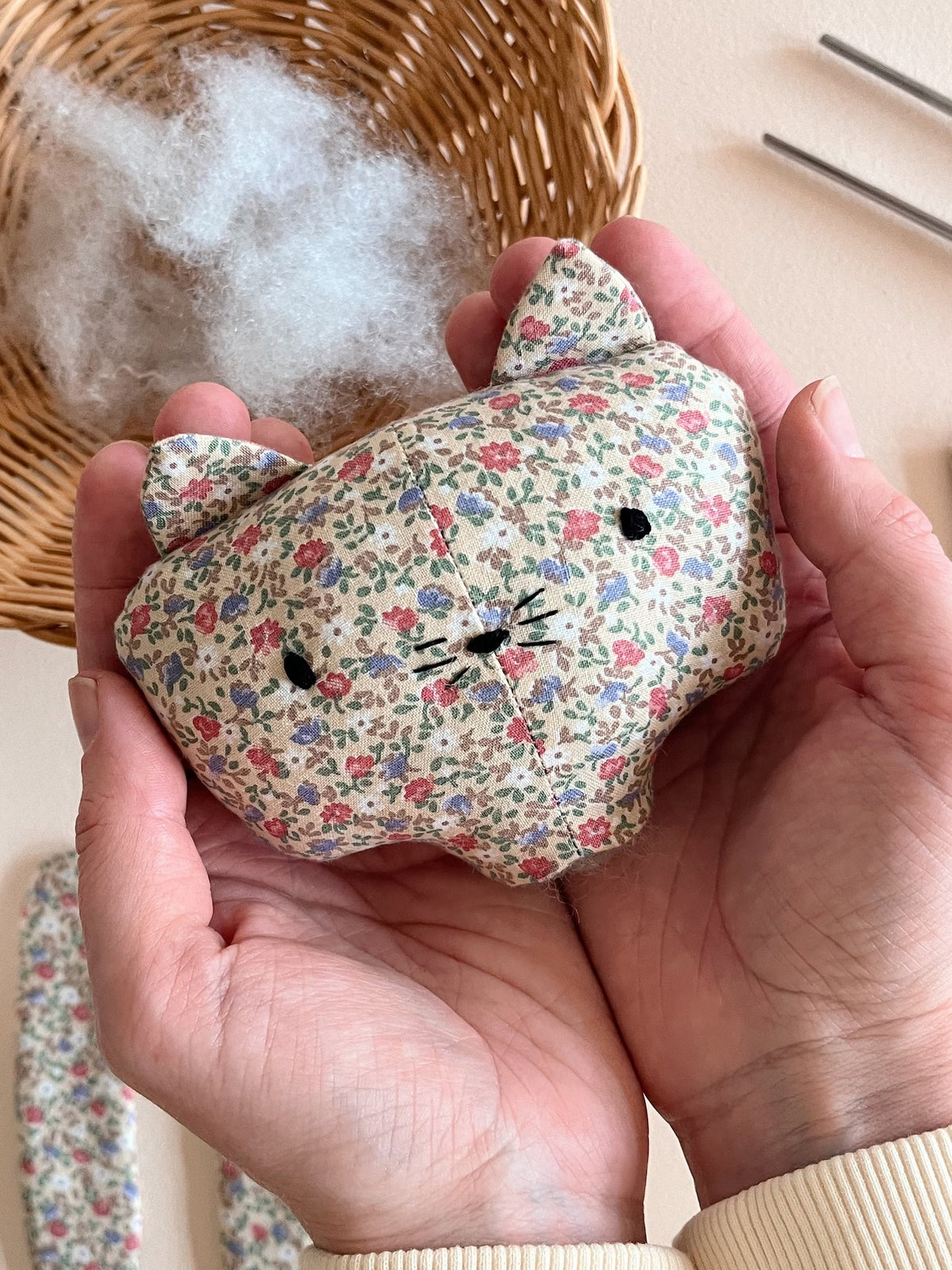 Me & Kiddo Patterns Klara Kitten PDF