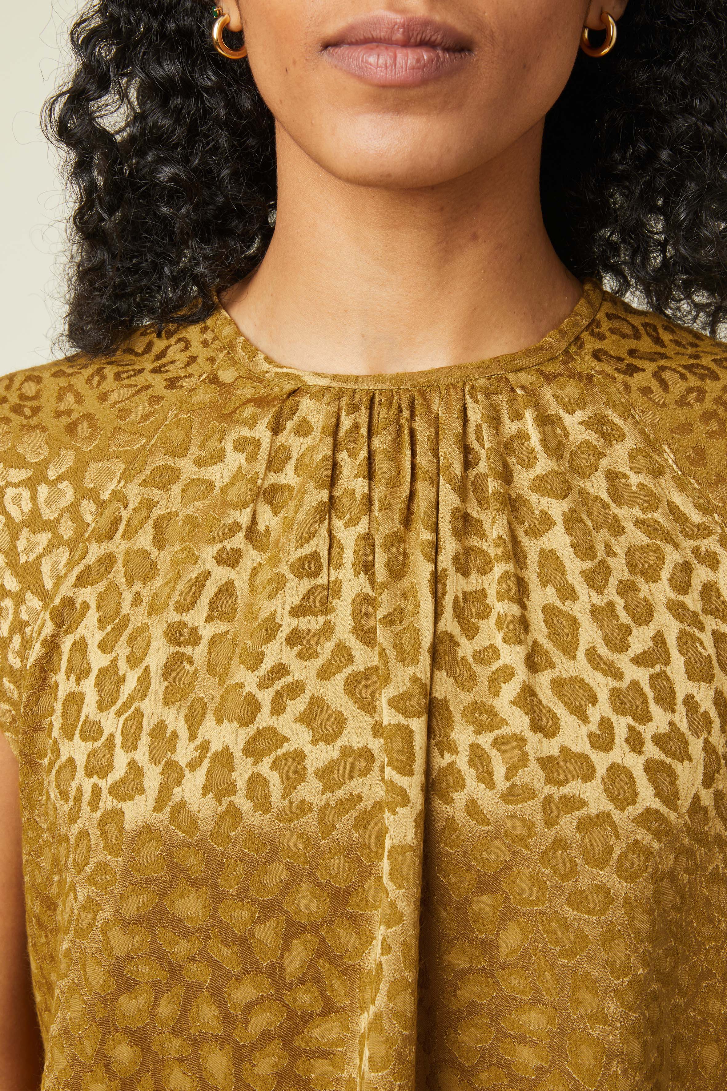 Atelier Brunette Le Top Épaulette