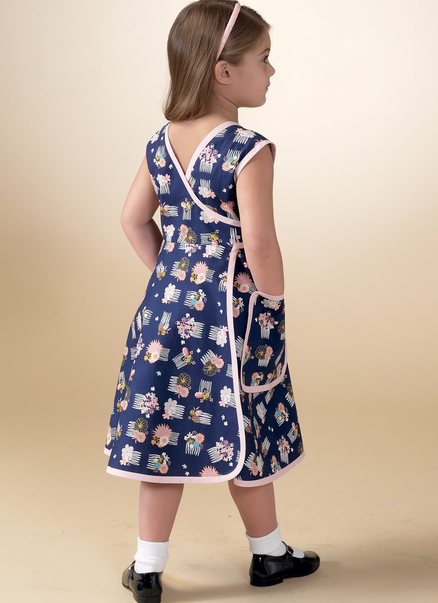 McCalls Women/Child Vintage Dress M7354