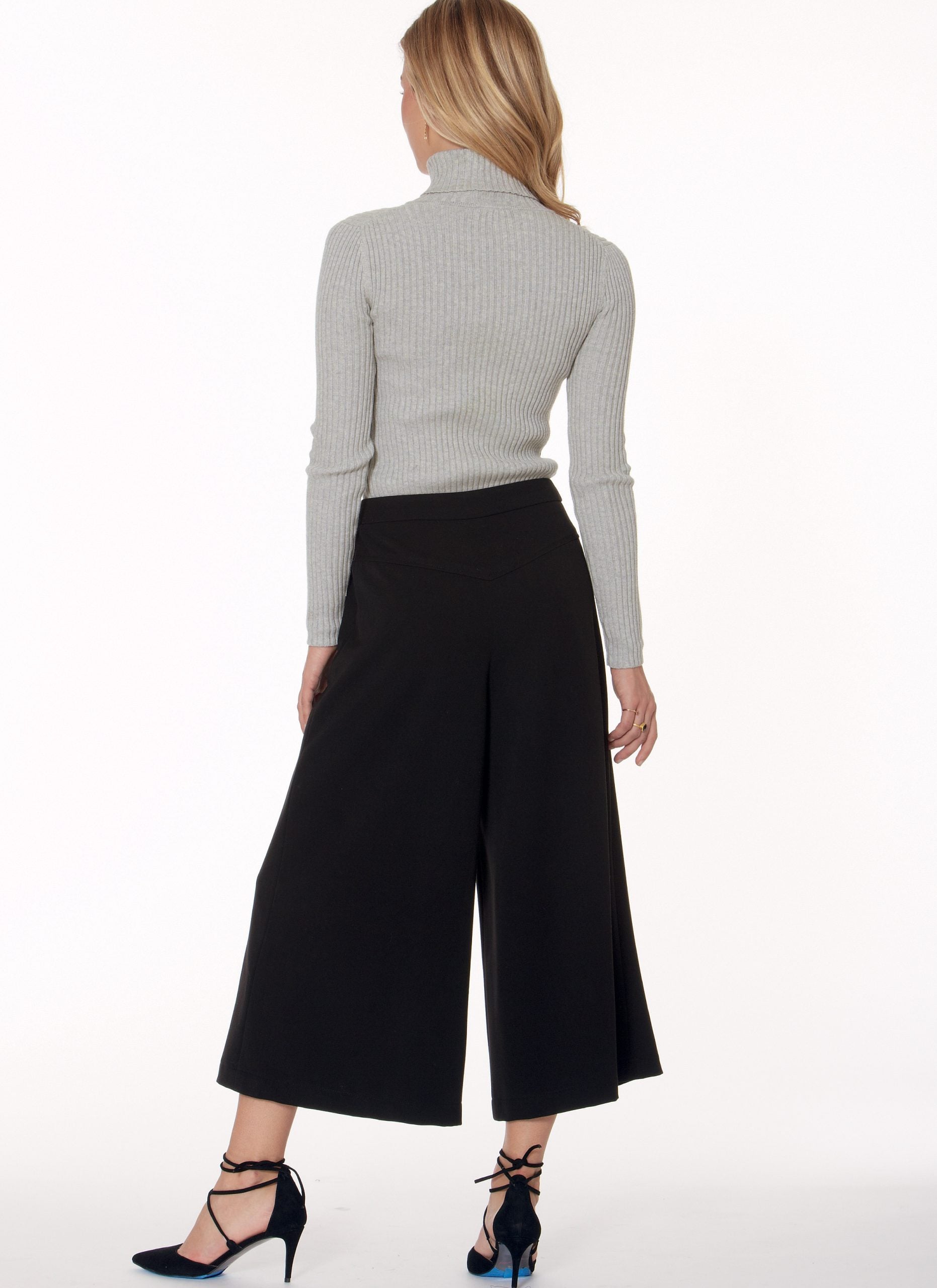 McCalls Skirts, Shorts and Culottes M7475