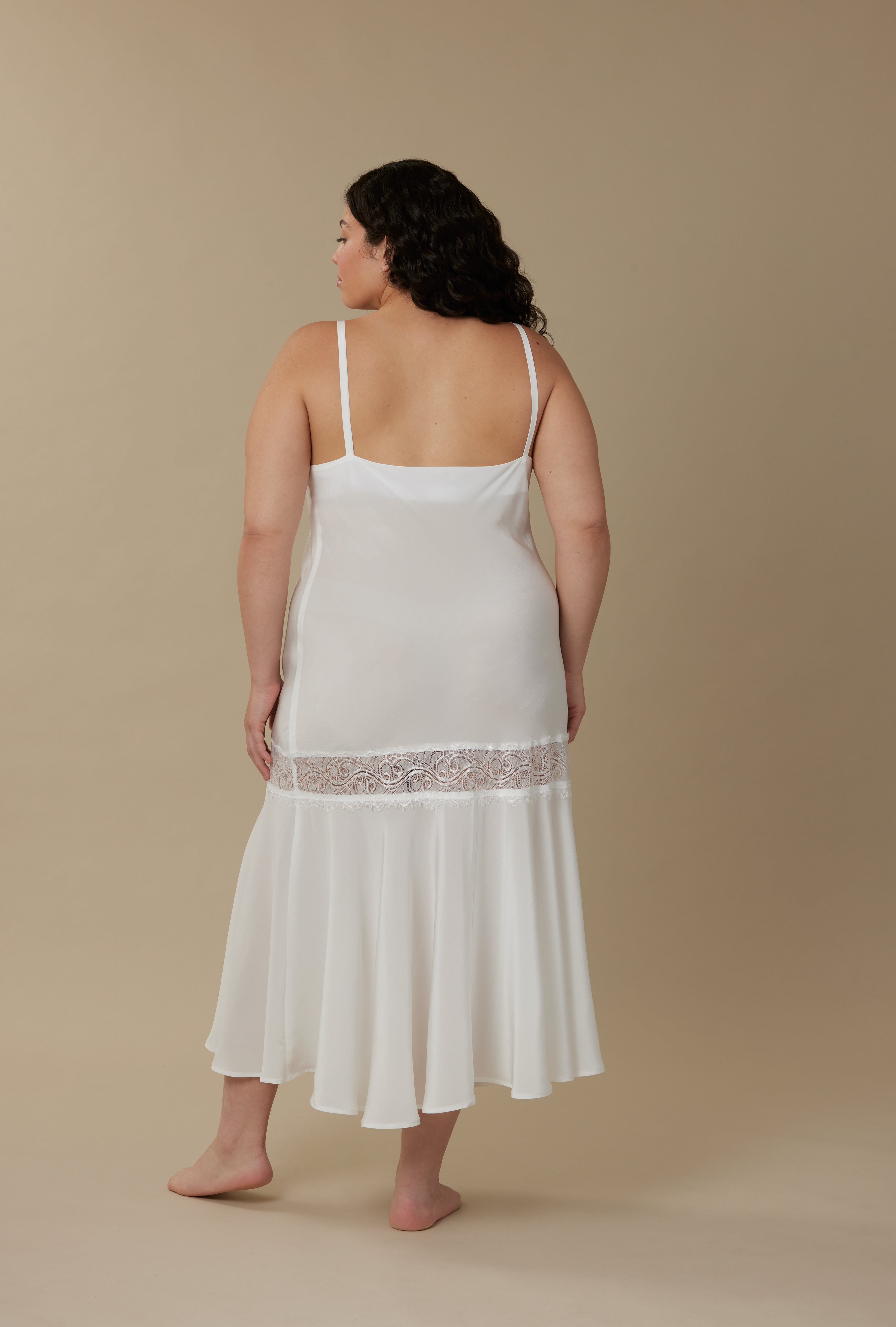 バハムートとミルコ McCalls Loungewear/Nightwear M8535 – The Fold Line