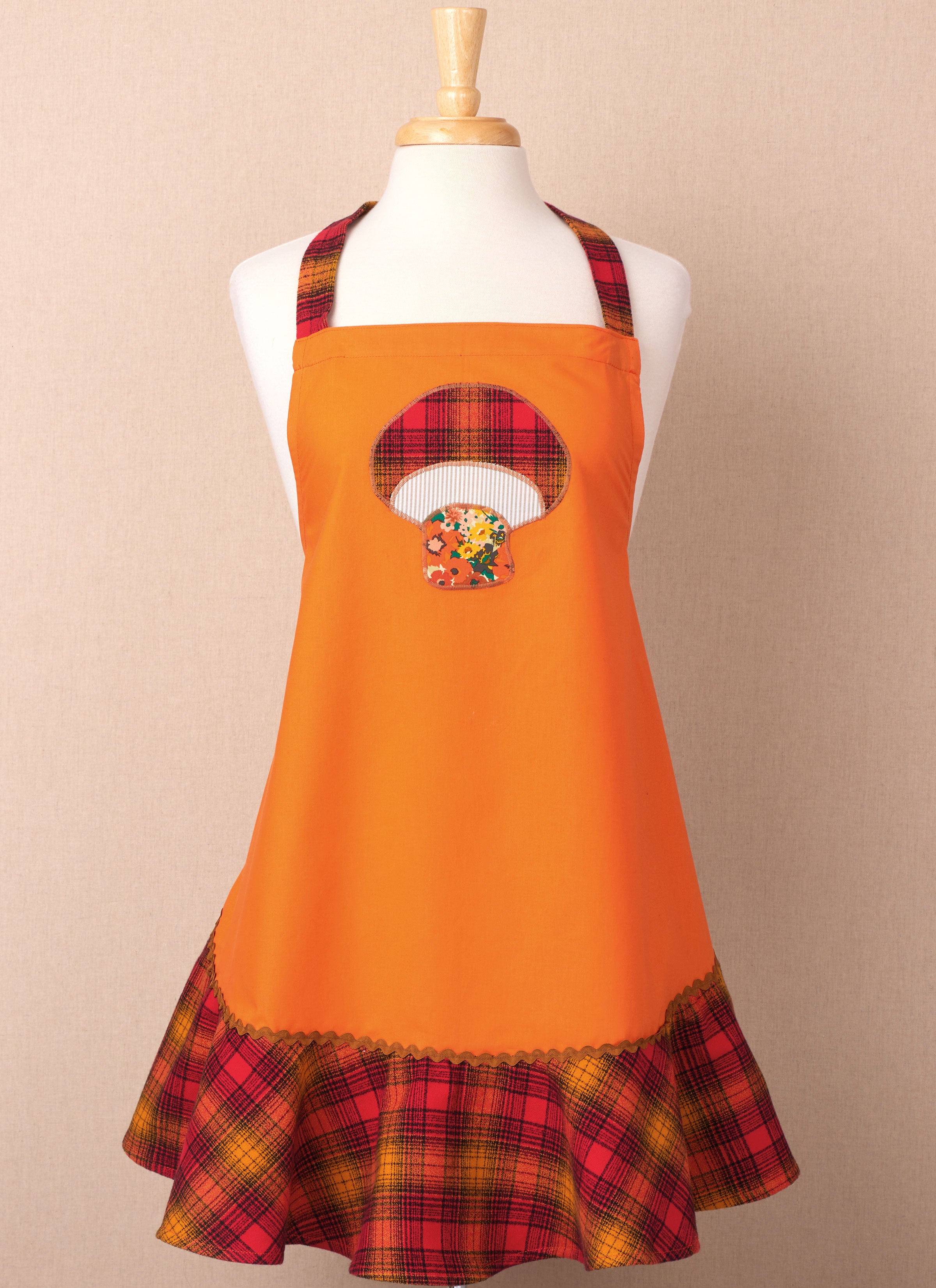 McCalls Apron & Kitchen Accessories M8545