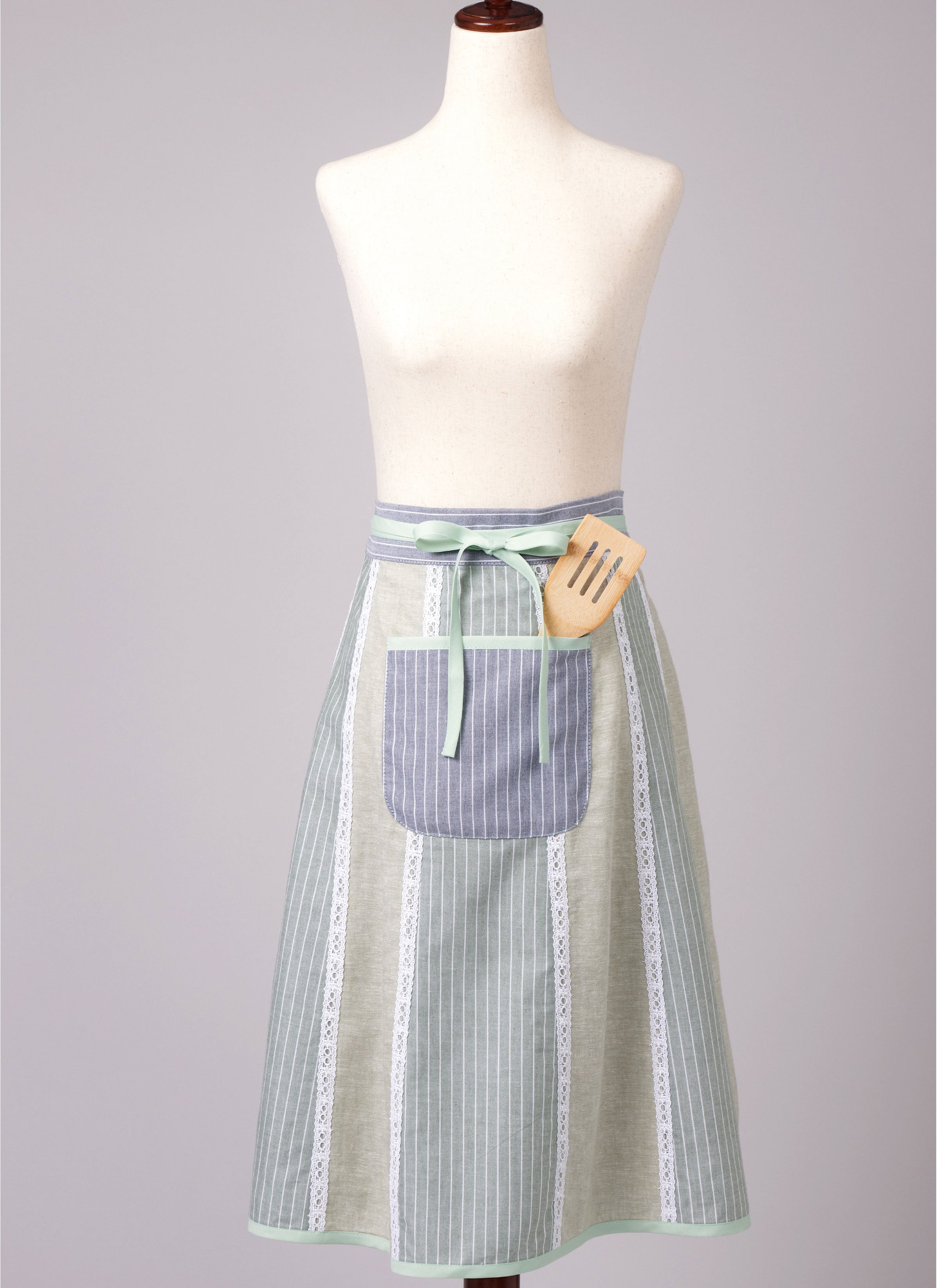 McCall's Apron M8572