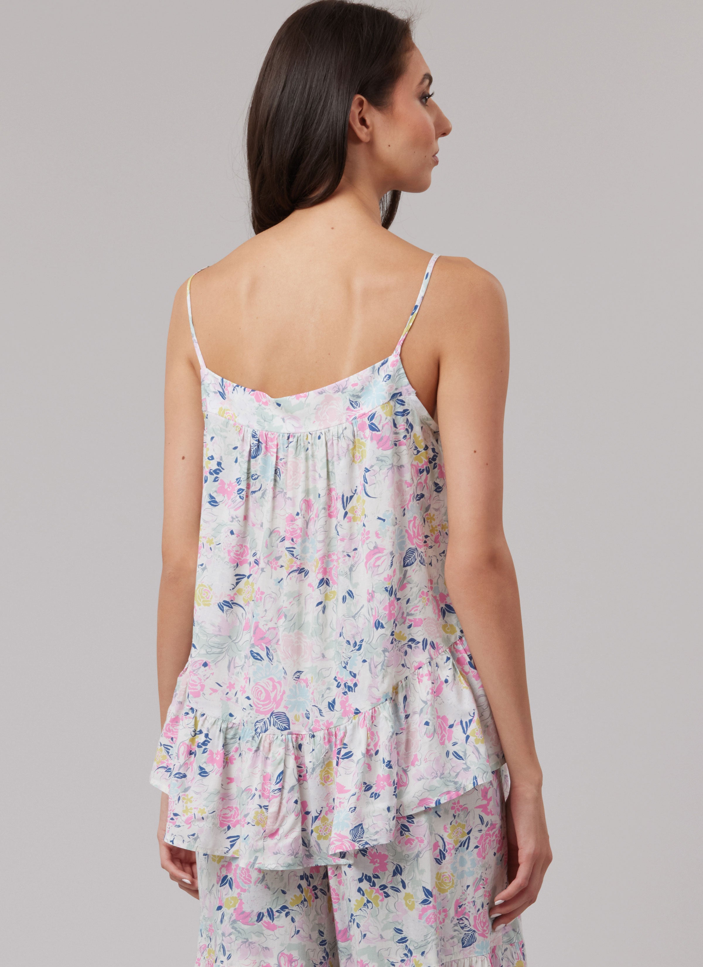 McCall's Top, Shorts and Trousers M8587