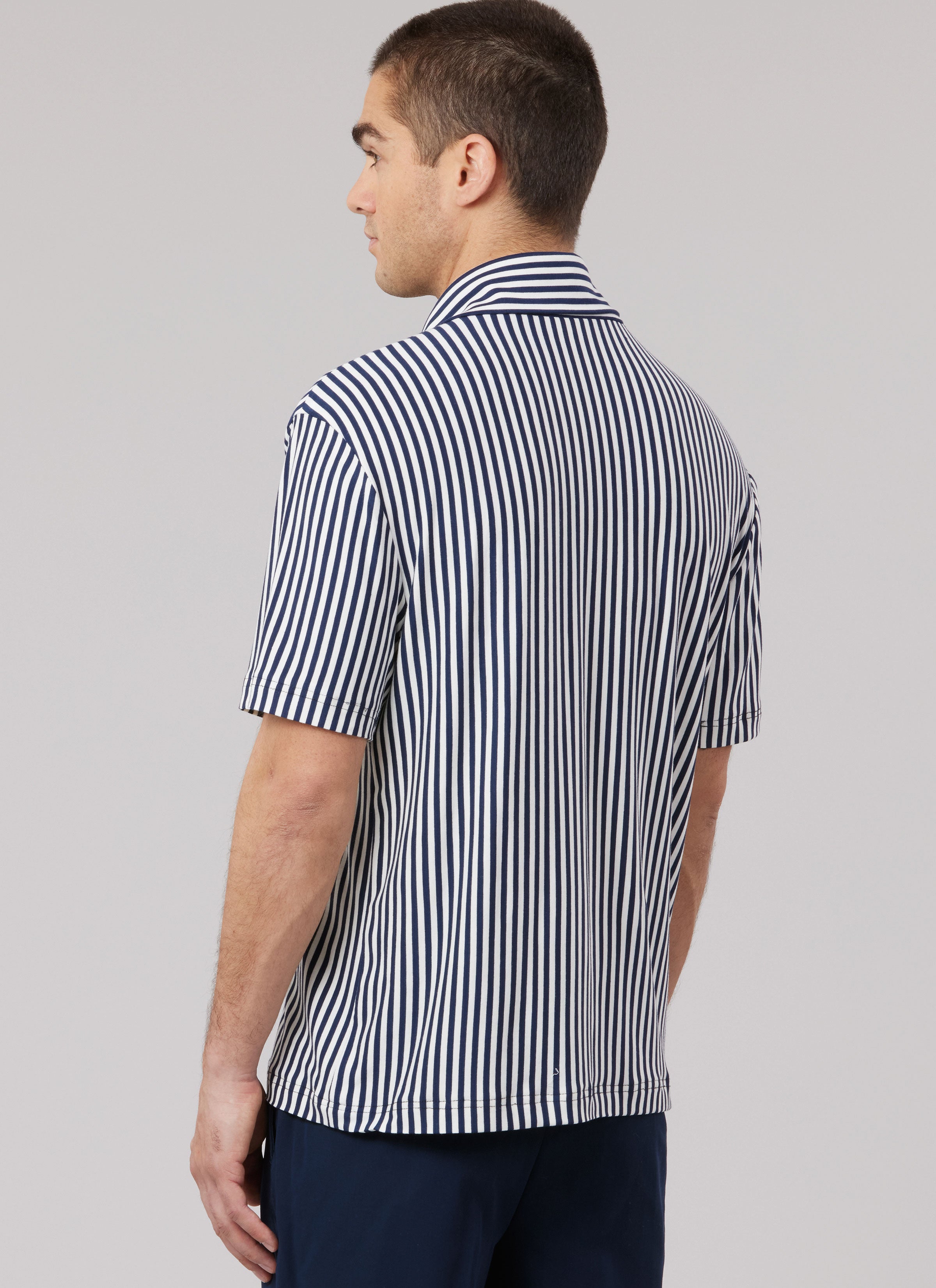 McCall's Men's Top M8589