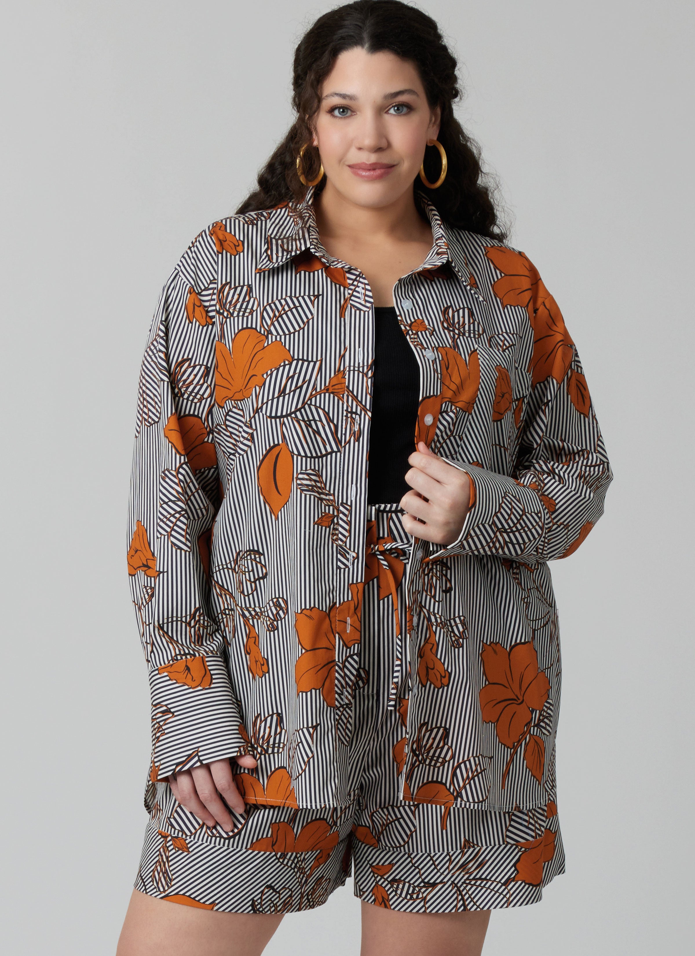 McCall's Misses' and Women's Shirt, Shorts and Trousers M8611