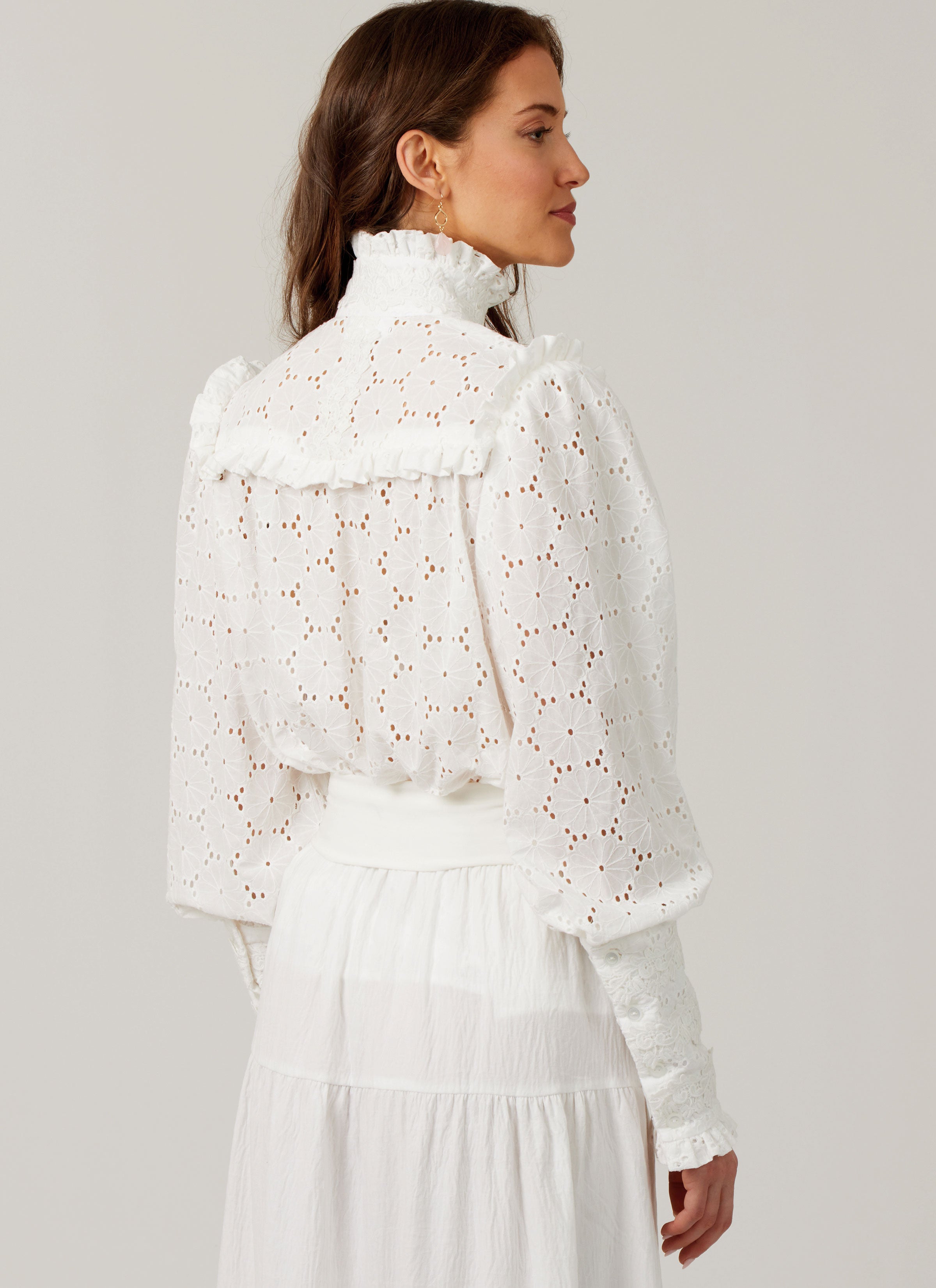 McCall's Misses' Blouses by Laura Ashley M8620