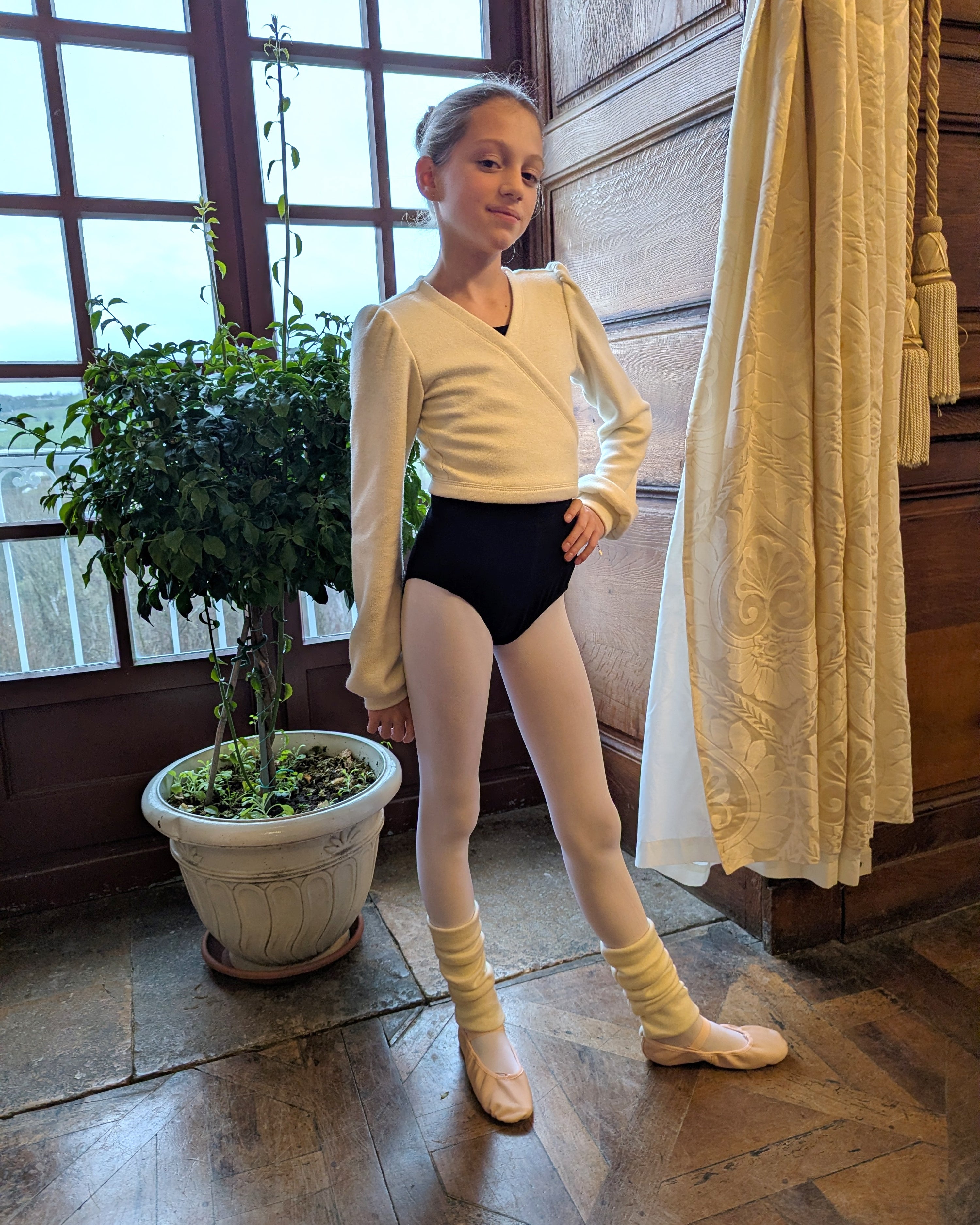 Petits D'om Mazurka Wrap Sweater or Cardigan