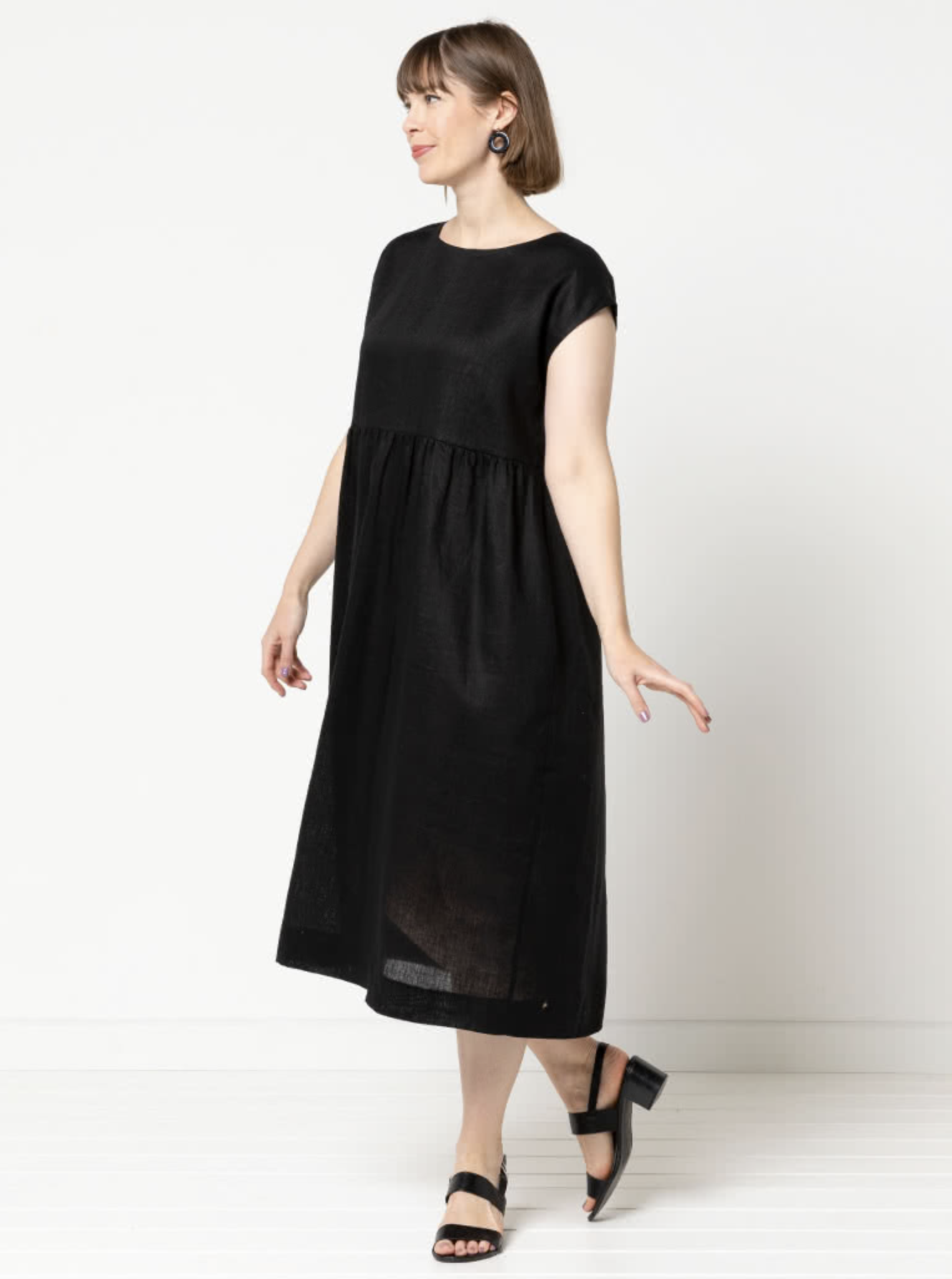 Style Arc Montana Midi Dress