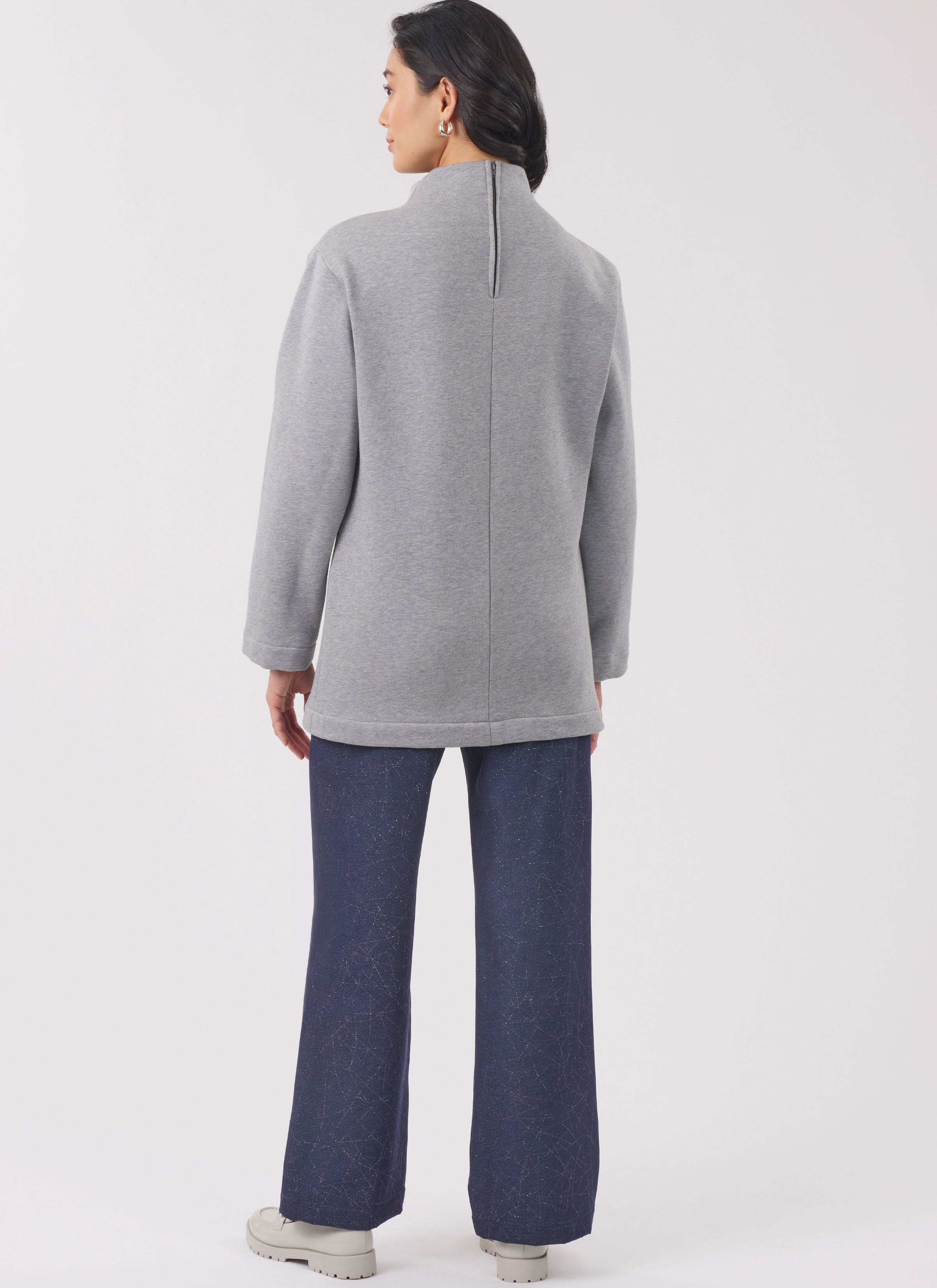 New Look Misses' Knit Tops and Knit or Woven Pull on Trousers N6814