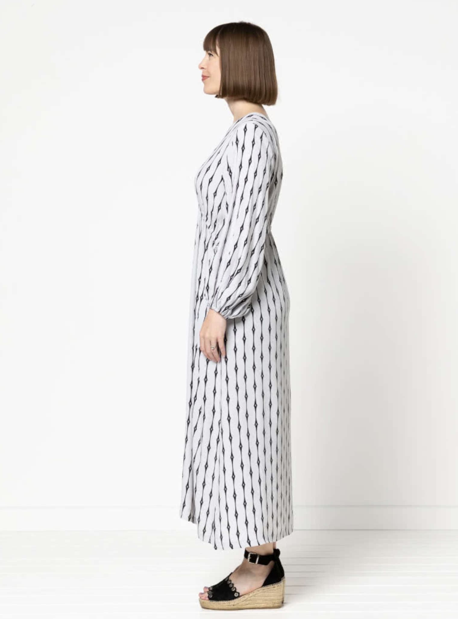 Style Arc Naomi Woven Dress