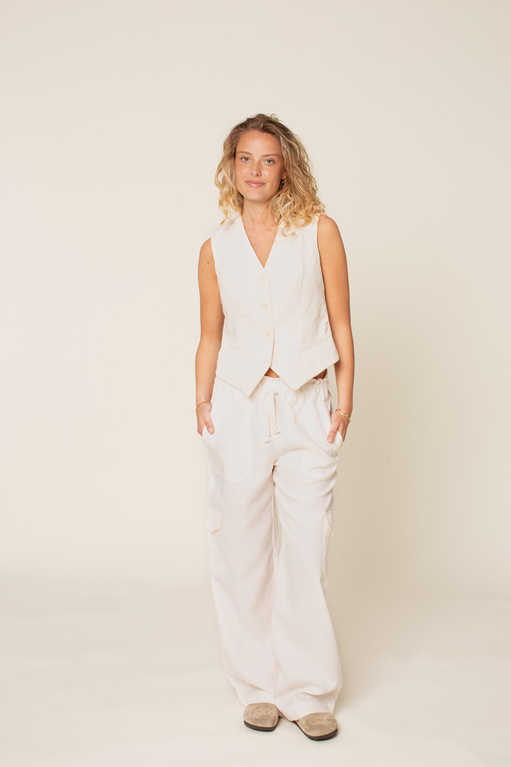 即日発送MベージュHighwaist ribbon pants andmary ANDMARY】Highwaist ribbon pants