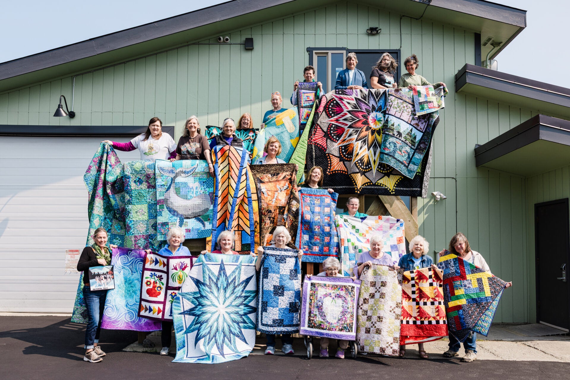 Quiltfolk Issue 36 (Alaska)