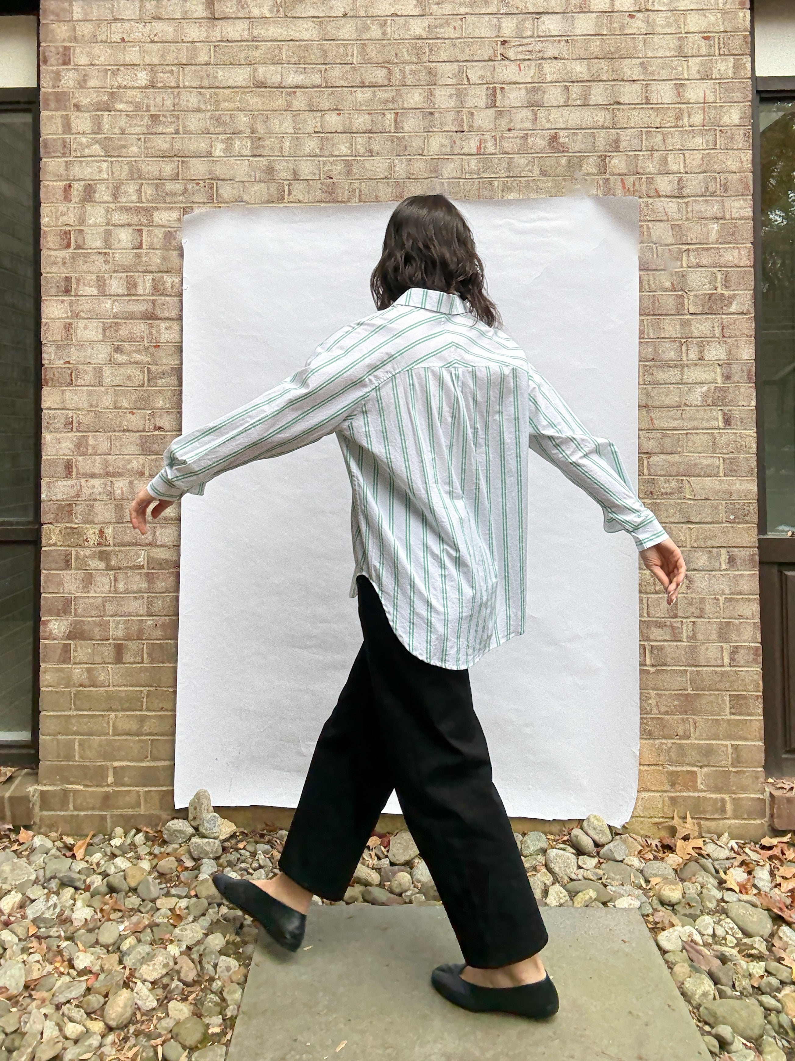 Paradise Patterns Rose Raglan Button Up