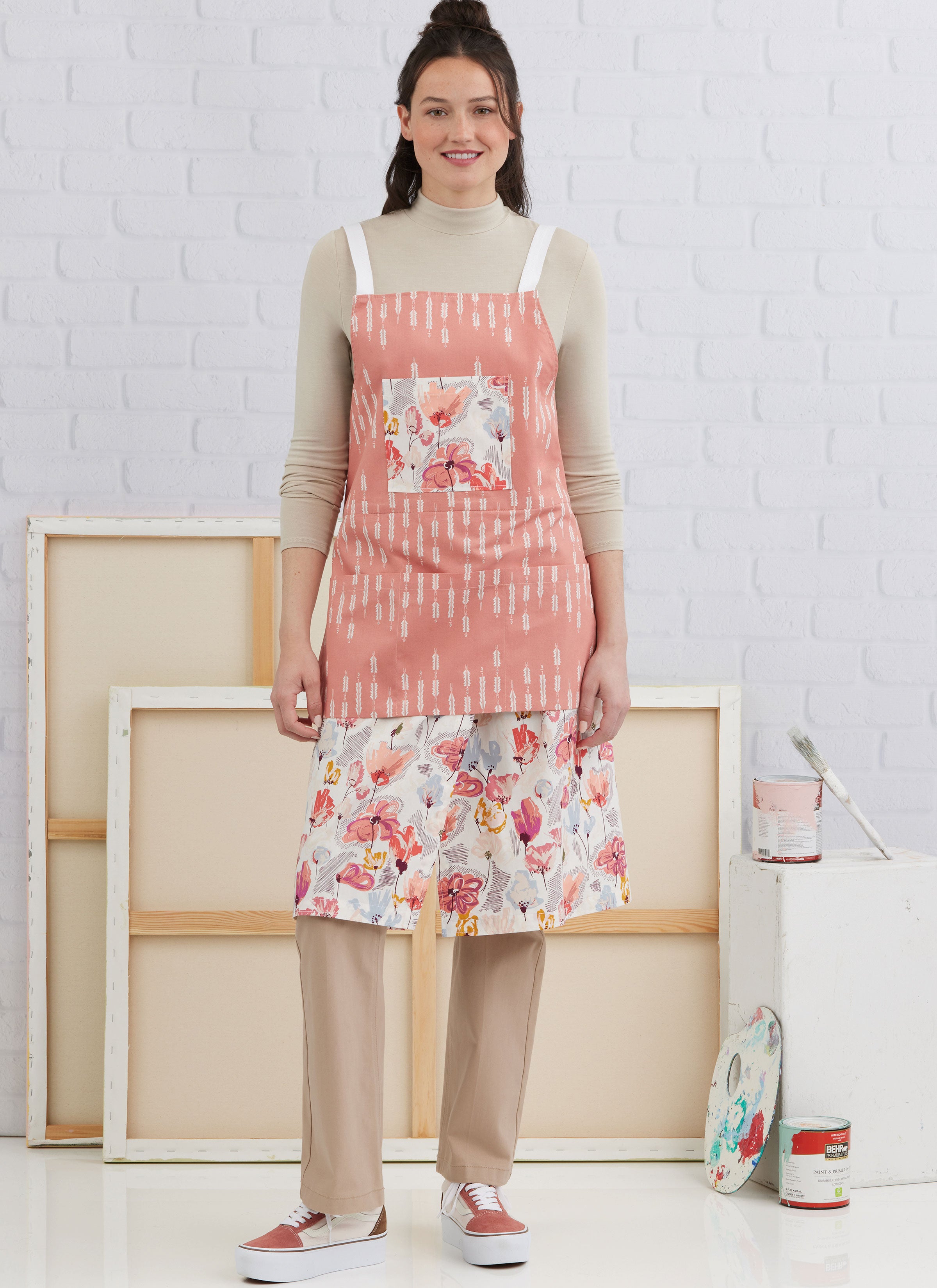 Simplicity Aprons & Trouser Aprons S3021