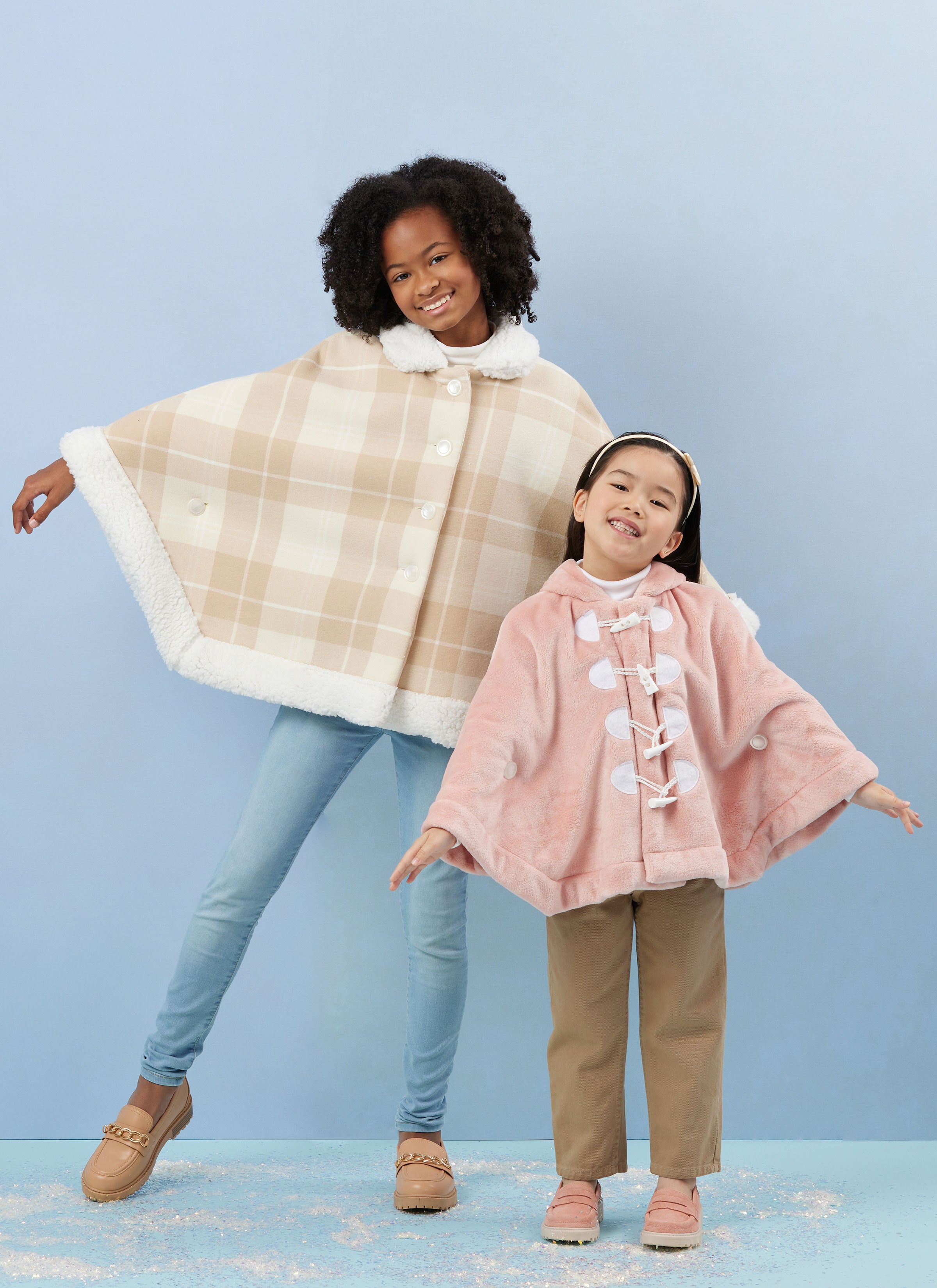 Simplicity Child/Teen Ponchos S3043