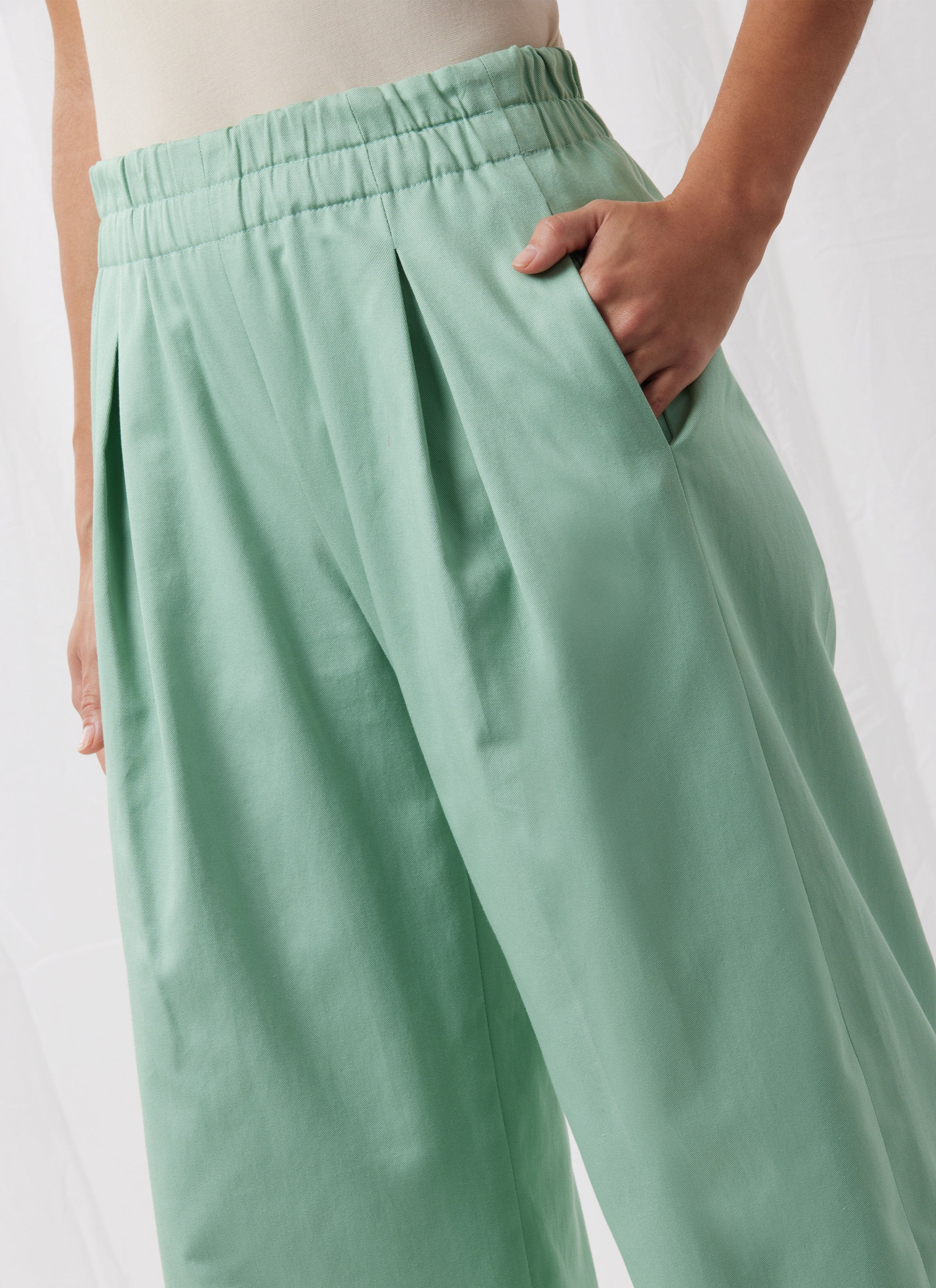 Simplicity Shorts and Trousers S3105