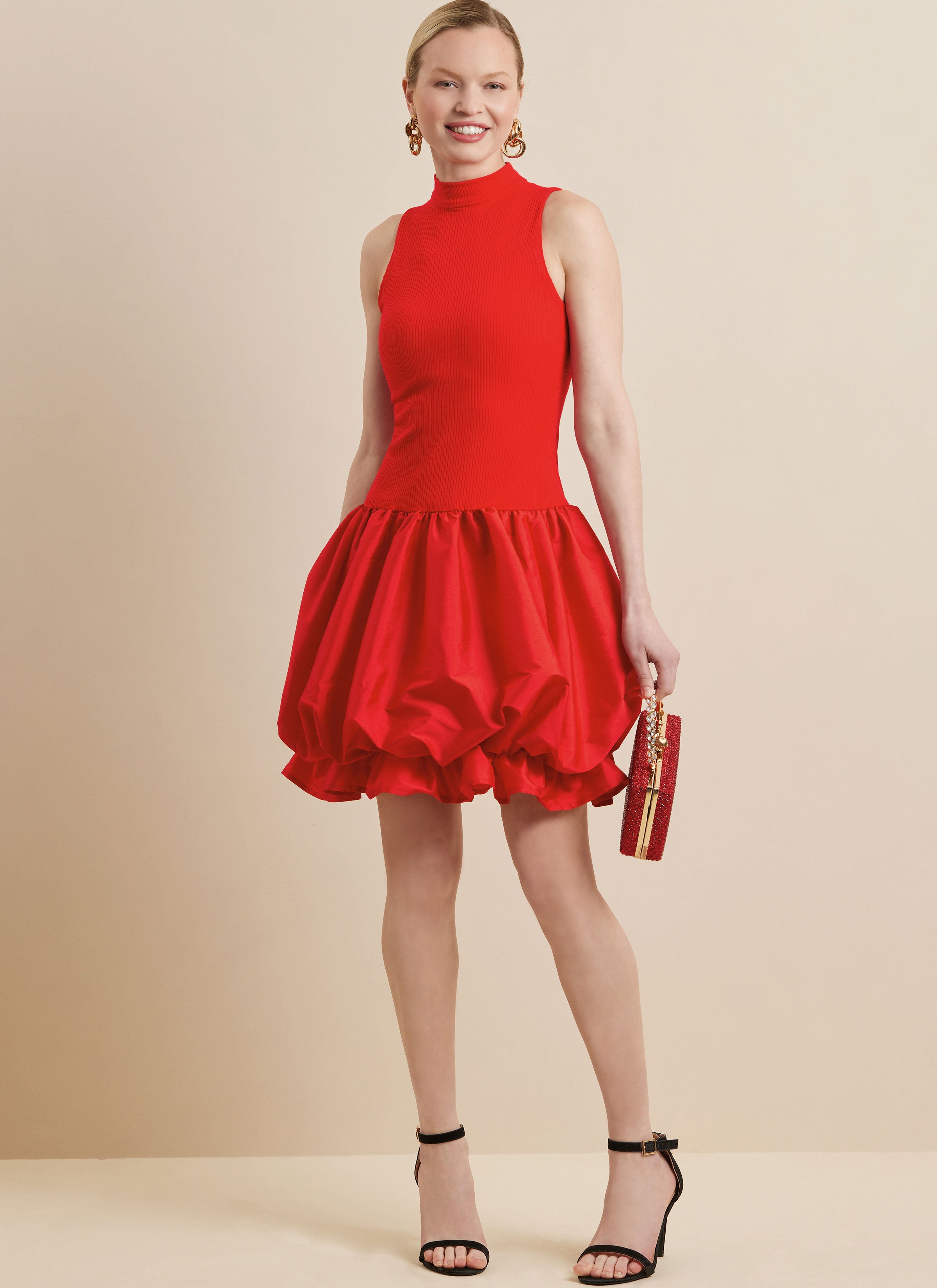 Simplicity Dress with Petite Lines S3132