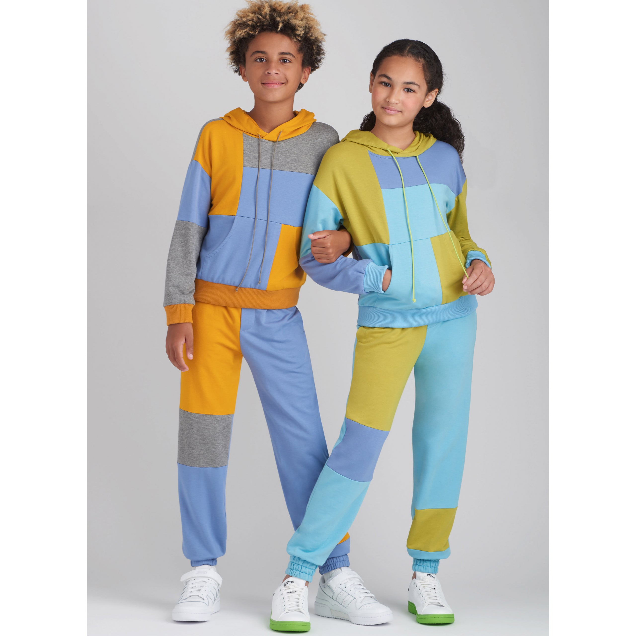 Simplicity Child/Teen Hoodie and Jogger Set S9695