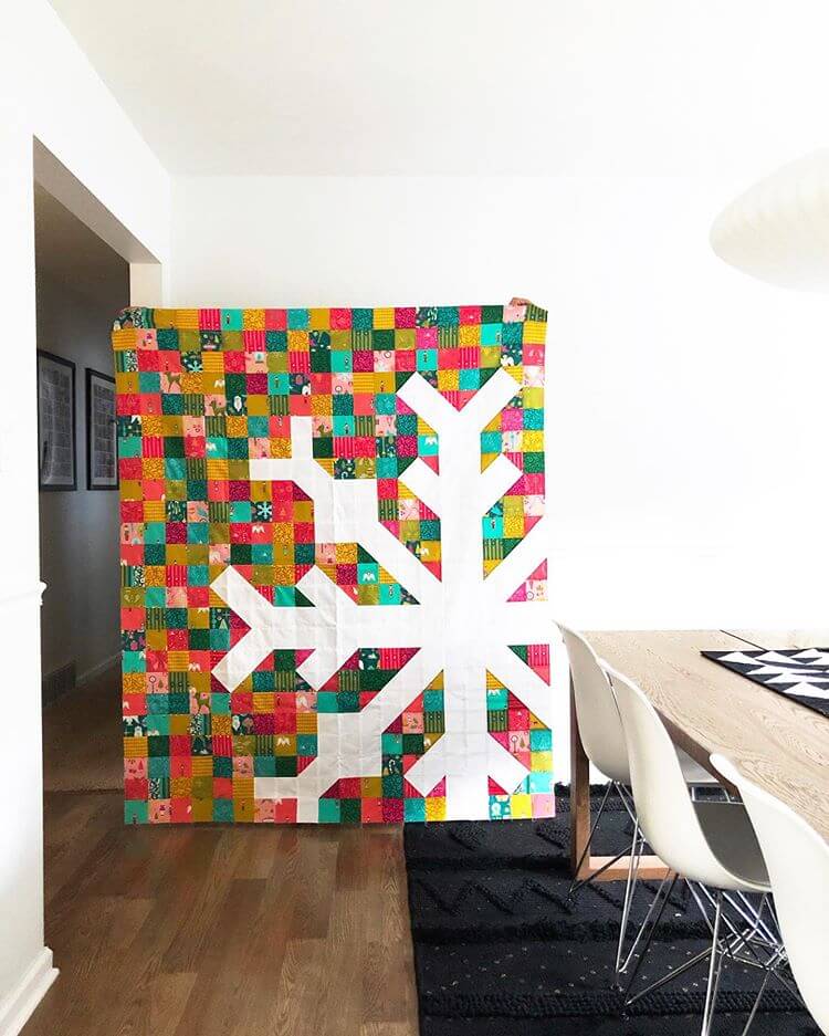 Modern Handcraft Snowflake Quilt