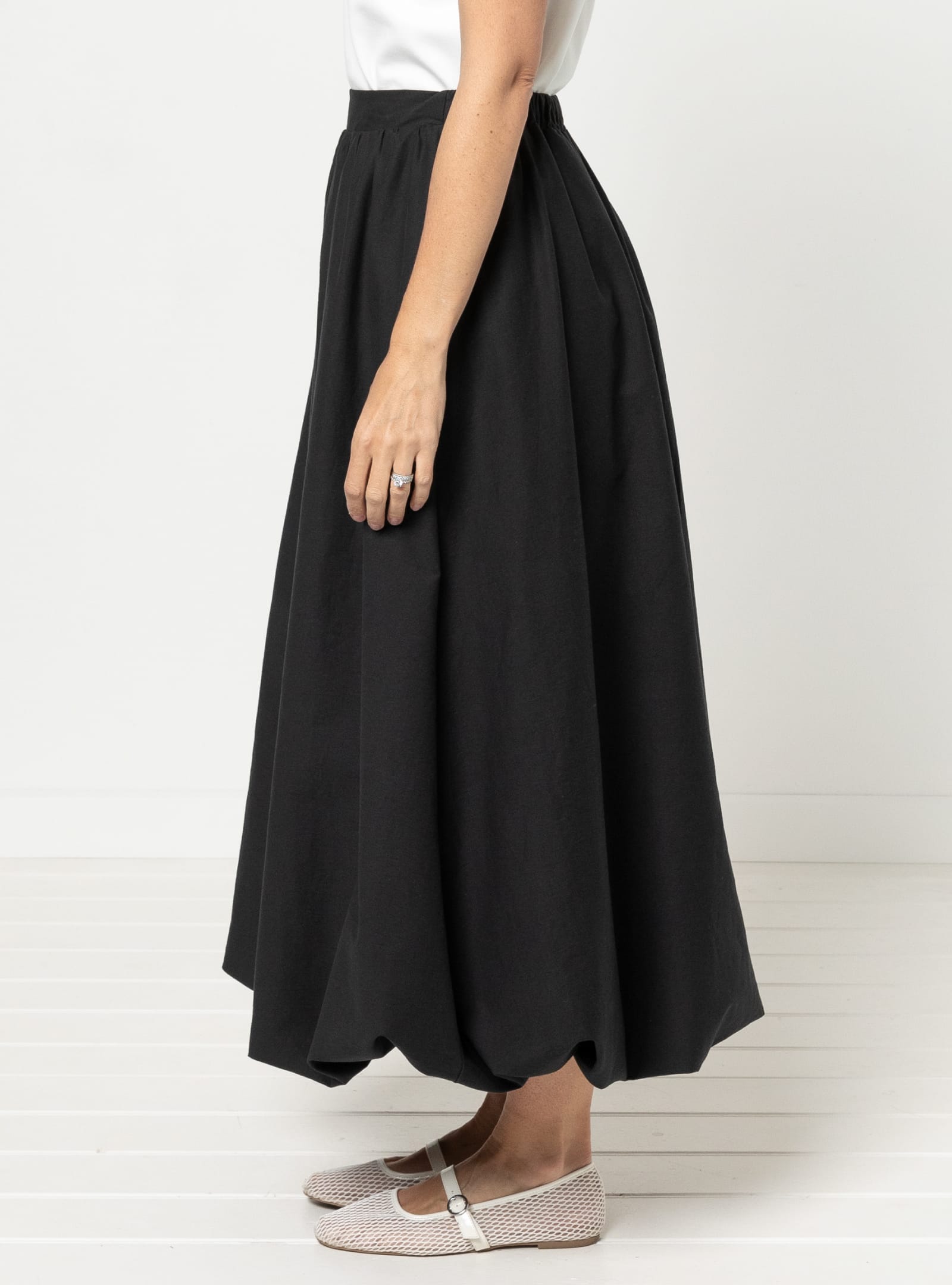 Style Arc Sophia Woven Bubble Skirt and Pant