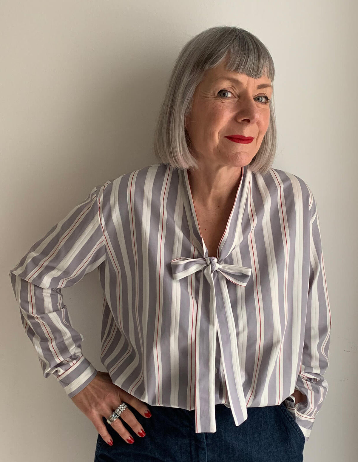 Art-Inspired Tie-Front Button Blouse