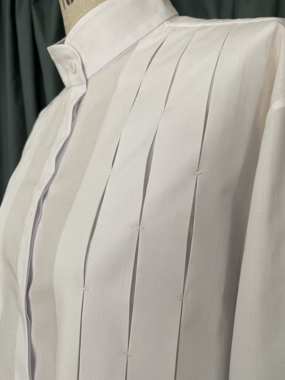 Trend Patterns TPCSH2 Box Pleat Shirt The Fold Line Trend Patterns TPCSH2 Box Pleat Shirt The Fold Line