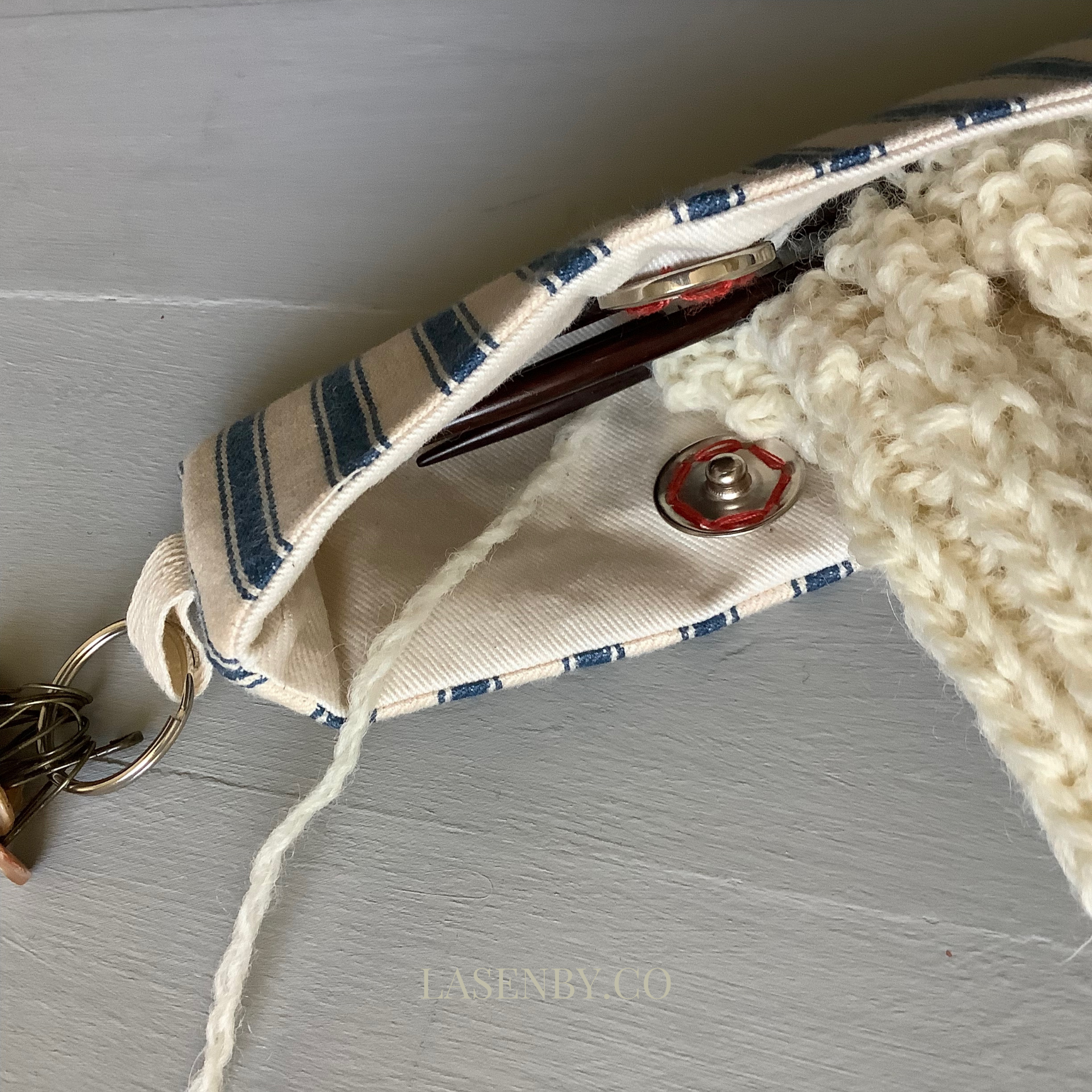 Lasenby Teasel Knitting Pouch (free)