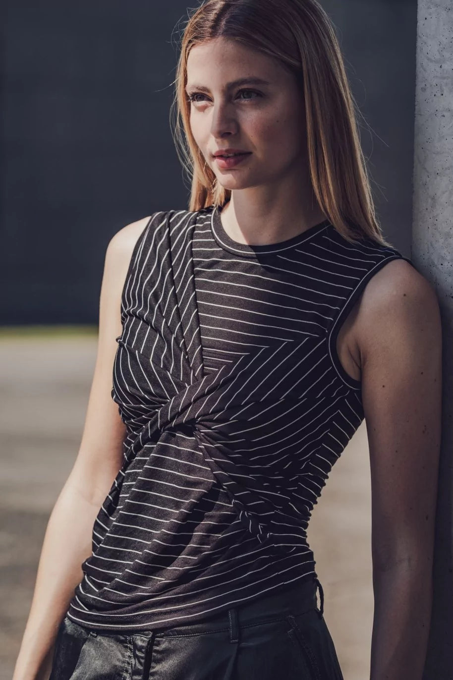 Fibre Mood Tiany and Thalia Tops