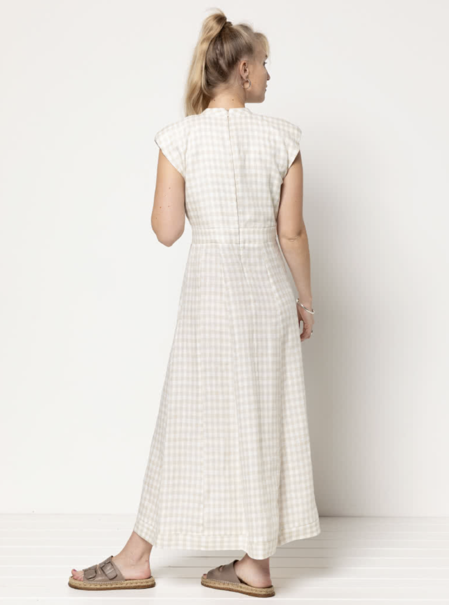 Style Arc Trinnie Woven Dress