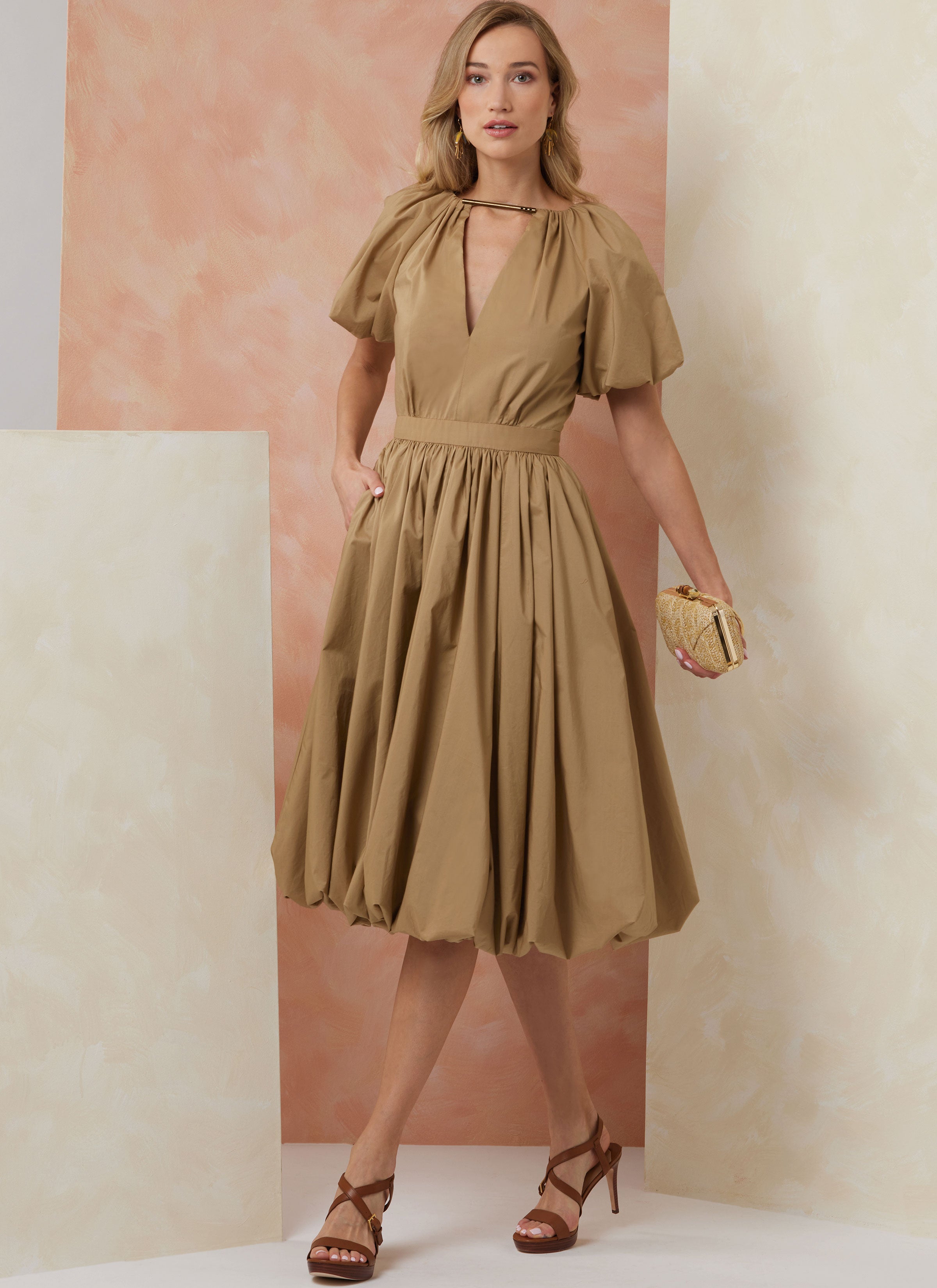 Vogue Dress V2106