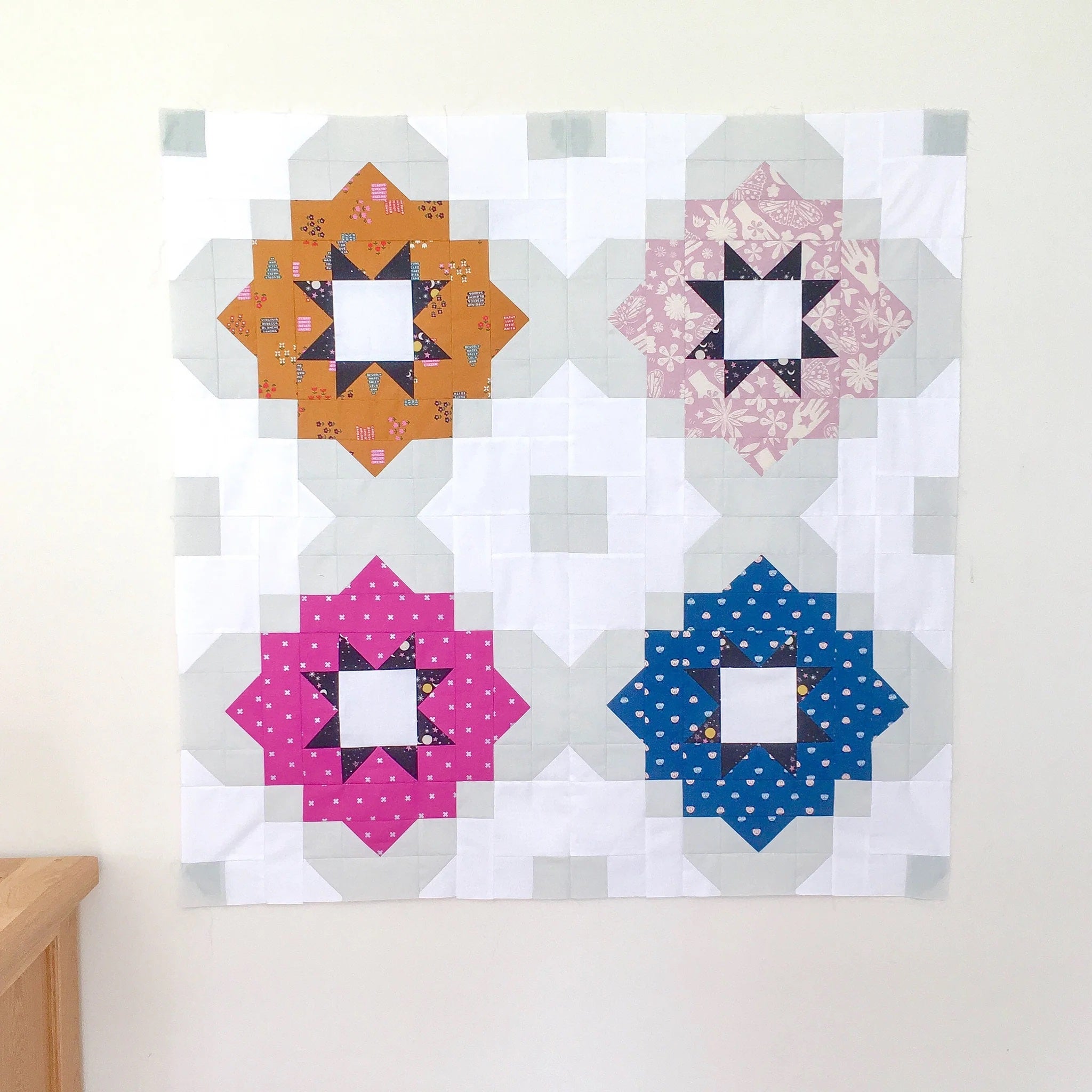 Lou Orth Designs Vintage Tiles Quilt PDF