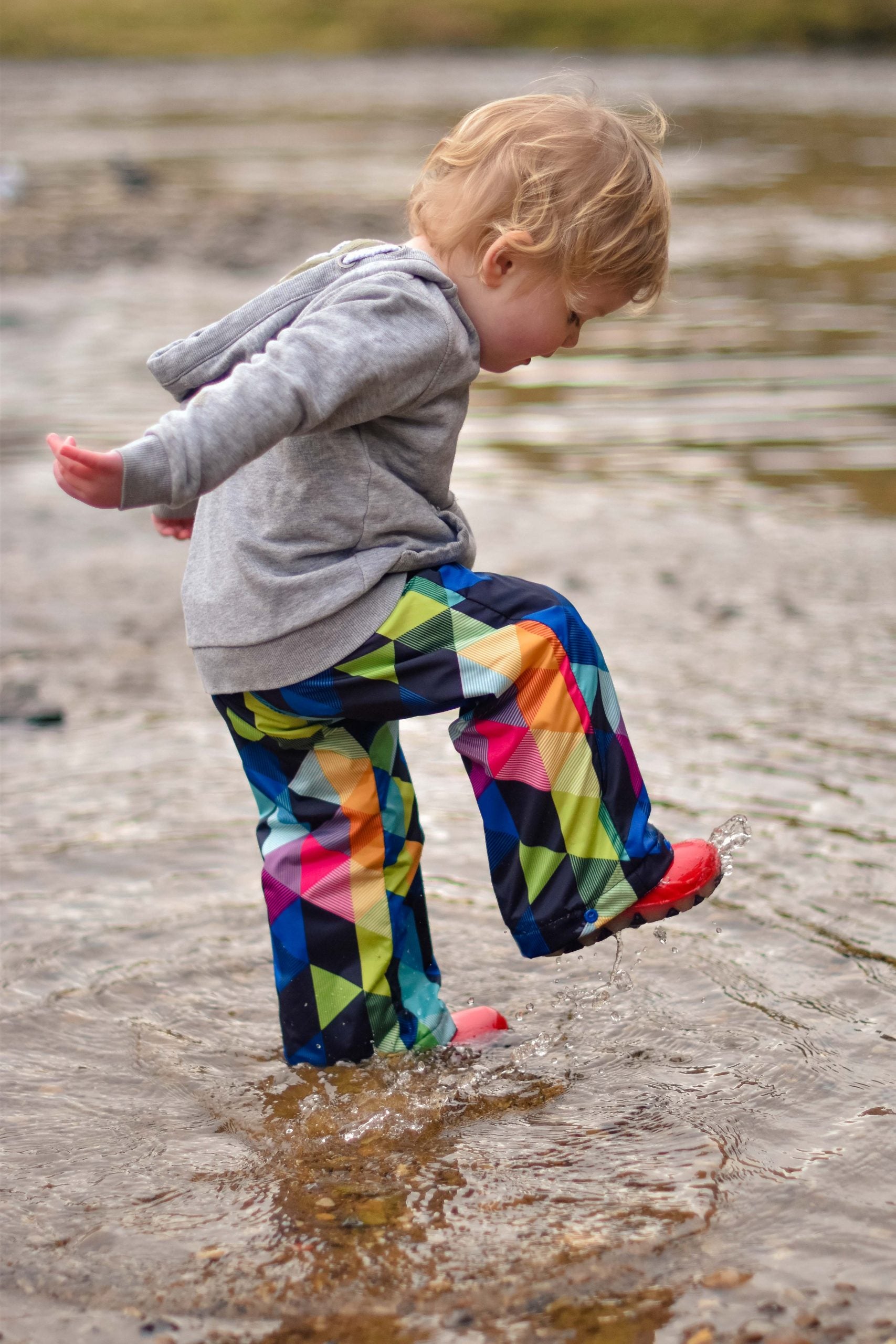 Waves & Wild Free Range Fun Over-Trousers