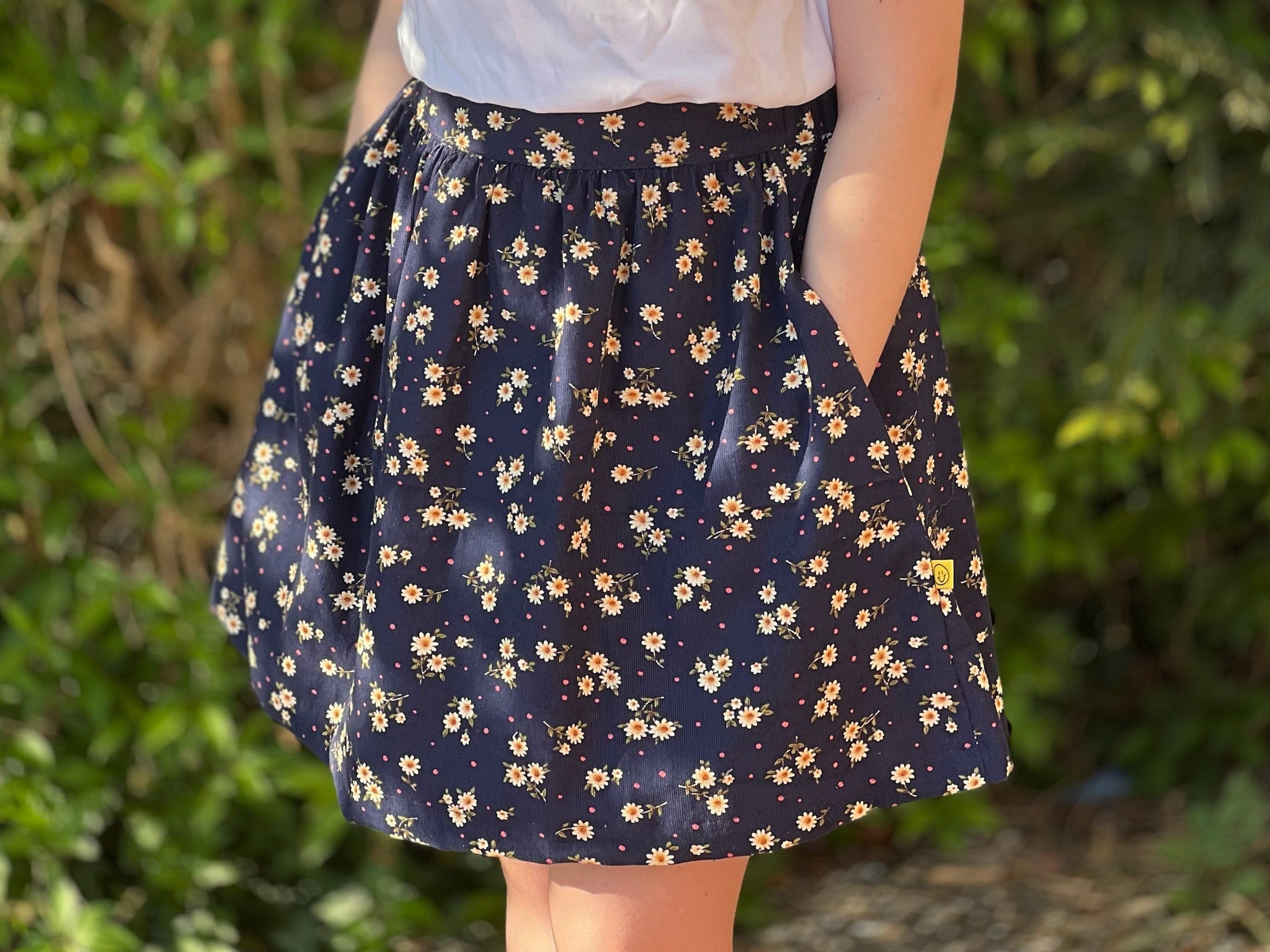 Eaphi WAVE LINE COCOON SKIRT Eaphi RANDOM WAVE RIB KNIT