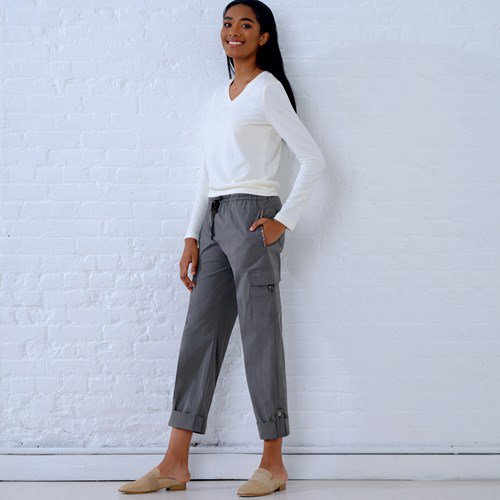 New Look Trousers and Top N6644