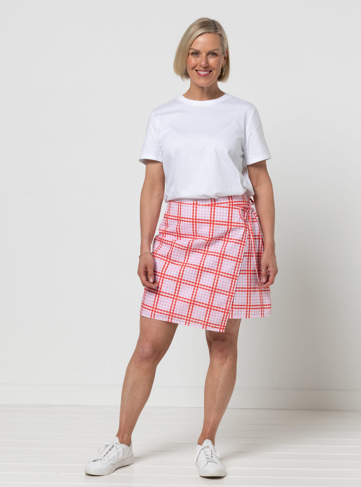 Style Arc Octavia Woven Wrap Skirt