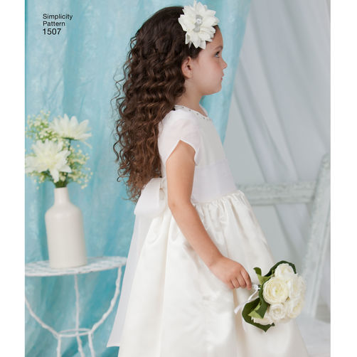 Simplicity Baby/Child Dress S1507