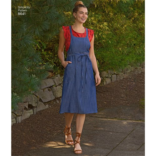 Simplicity Pinafore Dress S8641