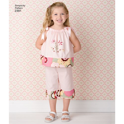 Simplicity Children's Outfits S2391