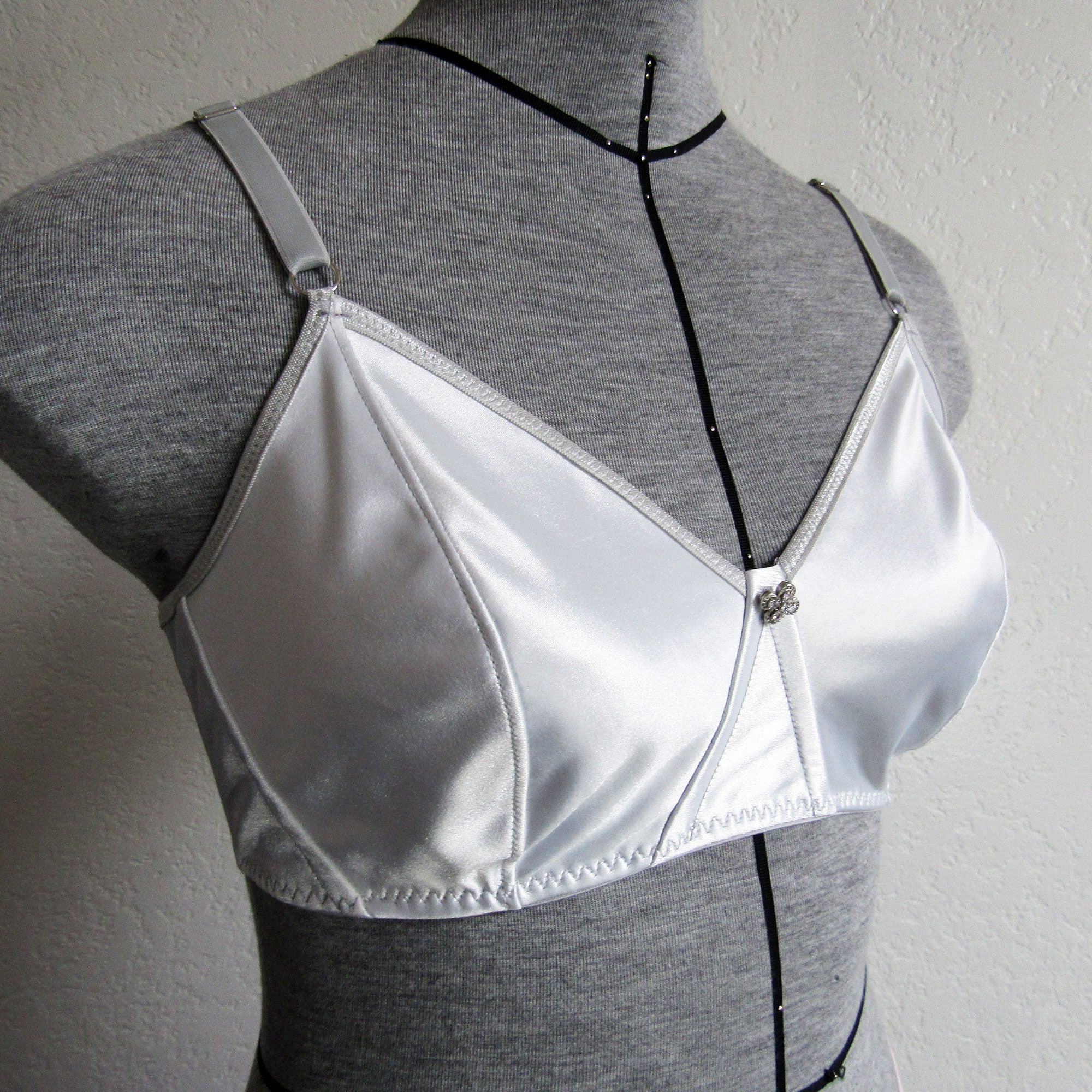 BRA盤63年オリジ！Elizeth Cardoso/ Interpreta V Primrose Dawn Zenita Wireless Mastectomy Bra PDF – The Fold Line