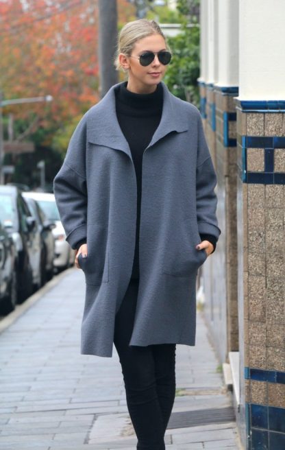 Buy the Brooklyn Coat sewing pattern from Tessuti Fabrics on The Fold Line.