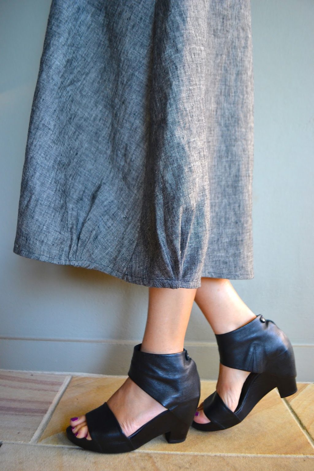 Tessuti Fabrics Lily Linen Dress - The Fold Line