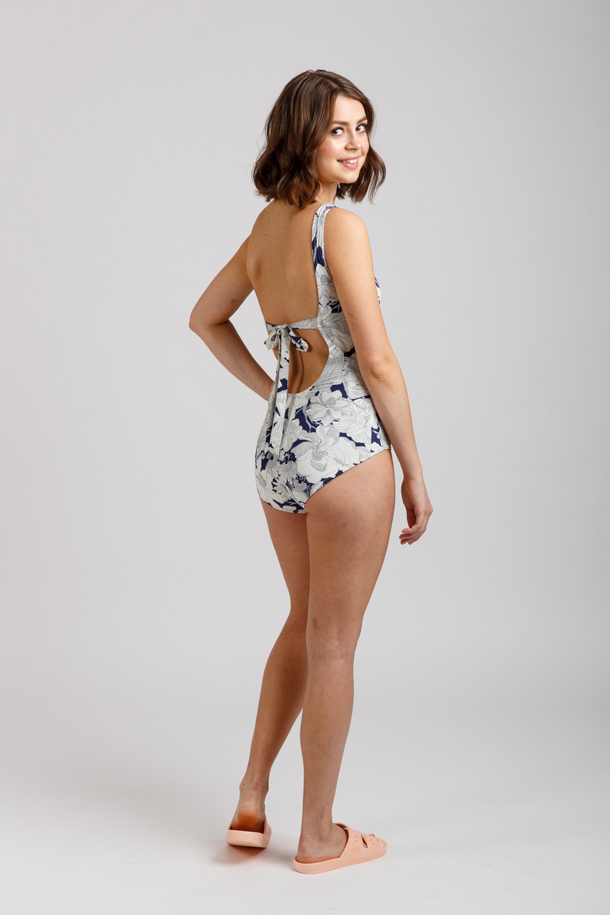 It's here! The Ipswich Swimsuit sewing pattern with underwired bra